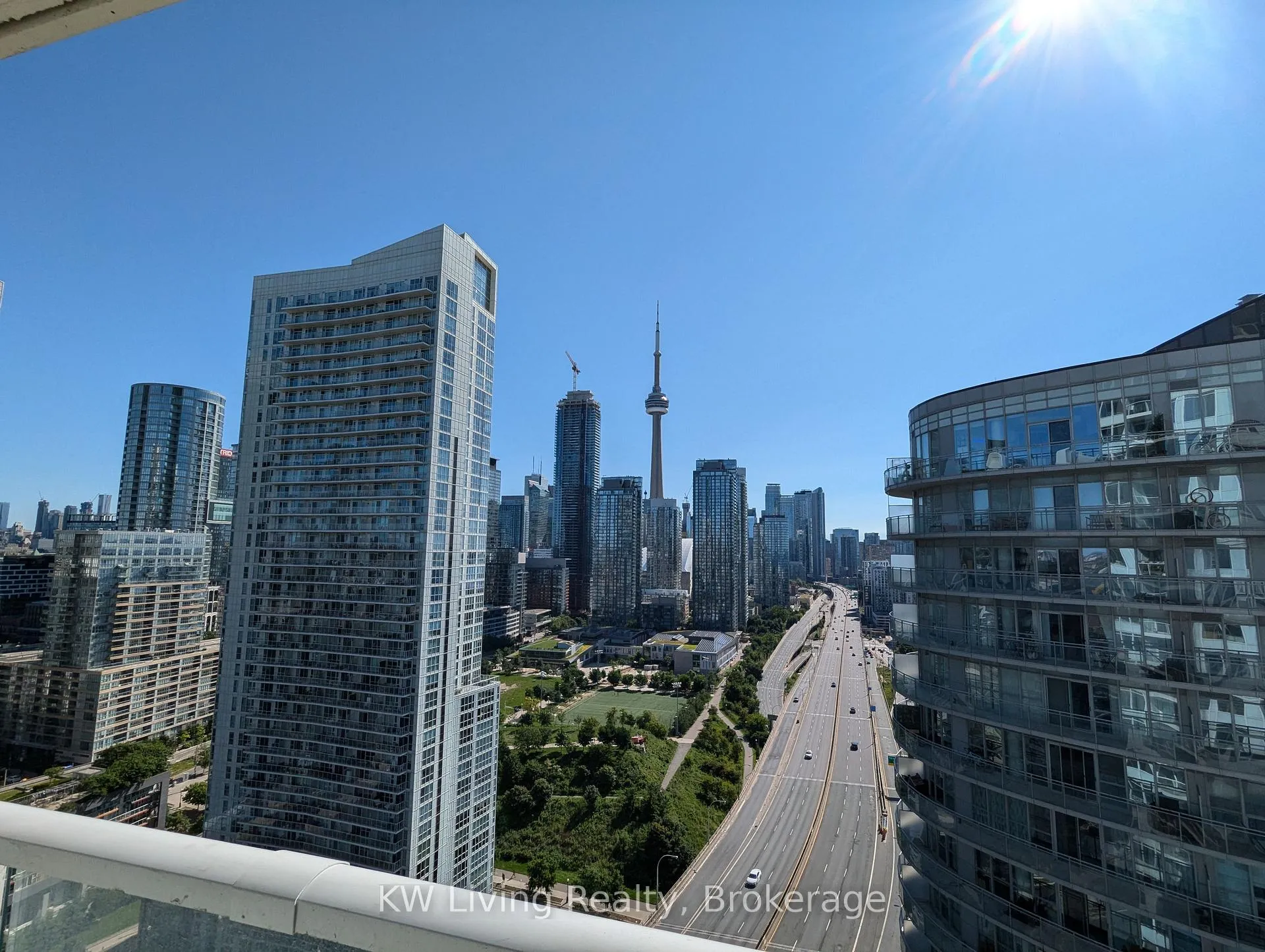 Photo 17 of Unit 3012, 17 Bathurst Street, Toronto, Waterfront Communities — HOMEH