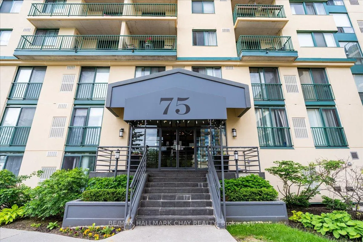 Photo 4 of Unit 1107, 75 Ellen Street, Barrie, Lakeshore — HOMEH