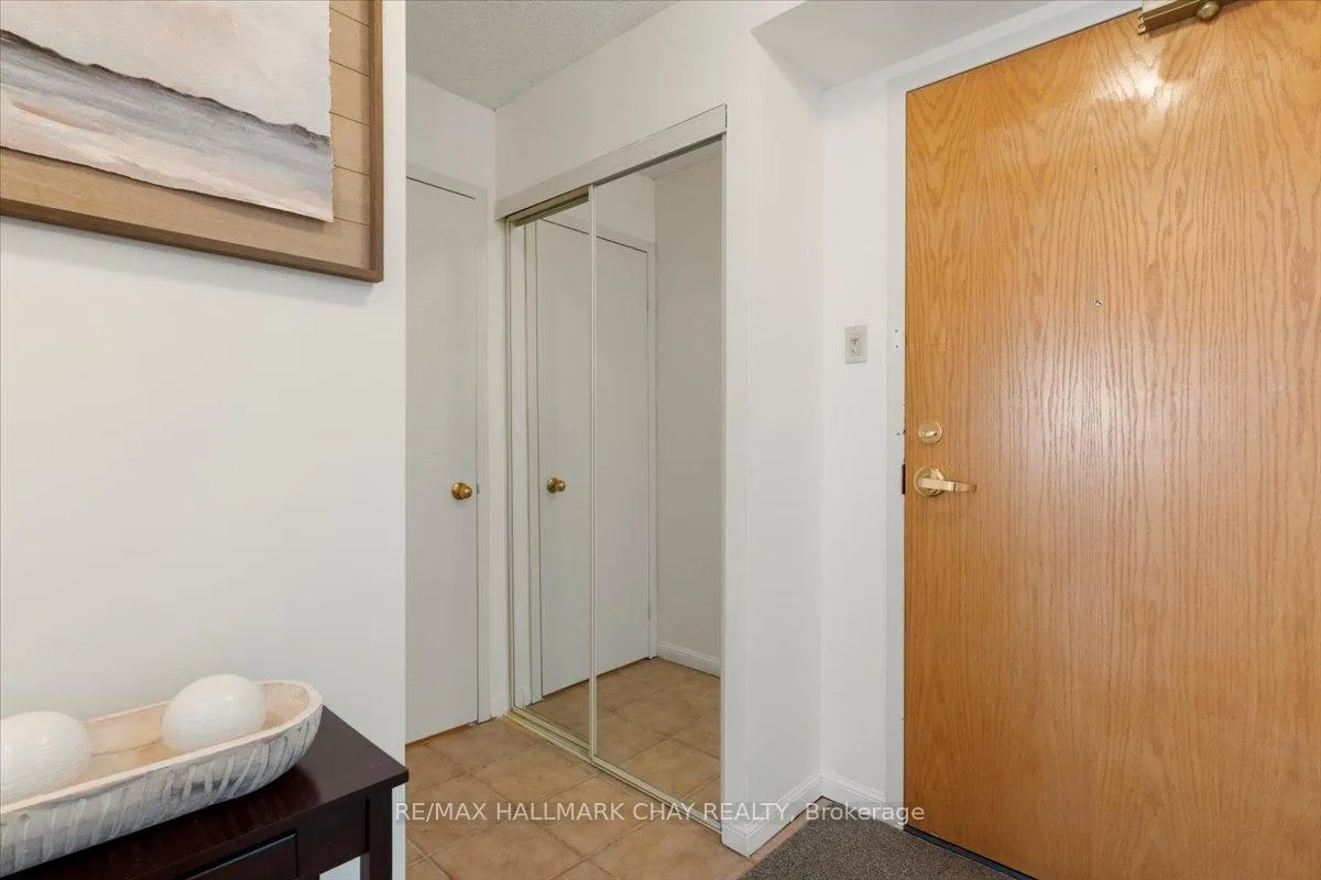 Photo 11 of Unit 1107, 75 Ellen Street, Barrie, Lakeshore — HOMEH