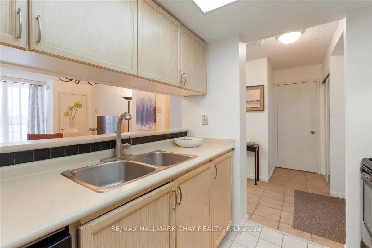 Photo 15 of Unit 1107, 75 Ellen Street, Barrie, Lakeshore — HOMEH