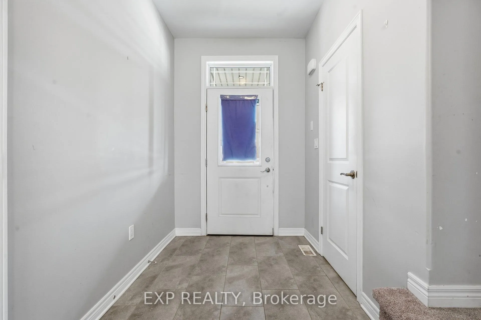 Photo 4 of 15 Bowman Crescent, Thorold, Hurricane/Merrittville — HOMEH