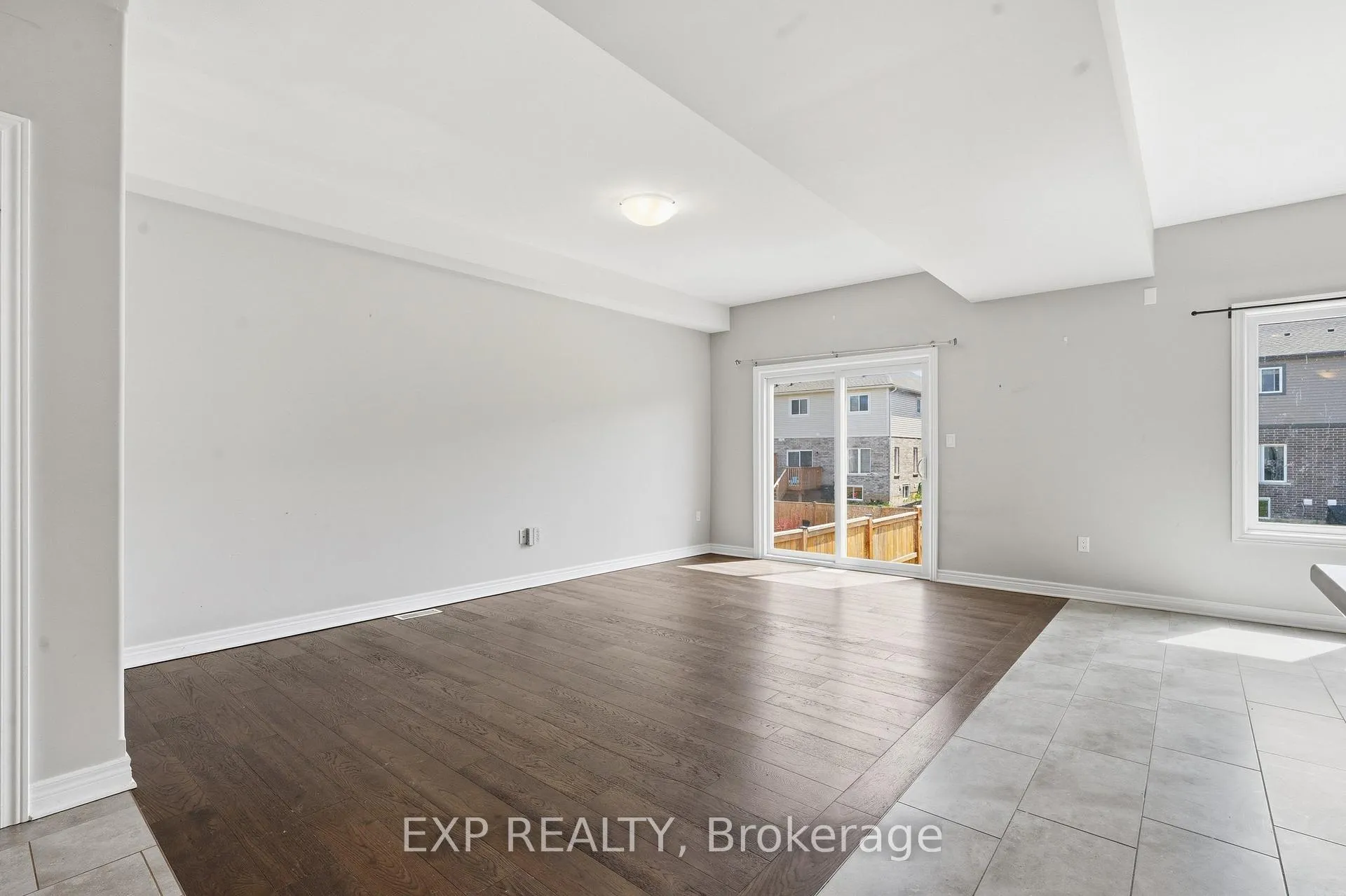 Photo 12 of 15 Bowman Crescent, Thorold, Hurricane/Merrittville — HOMEH
