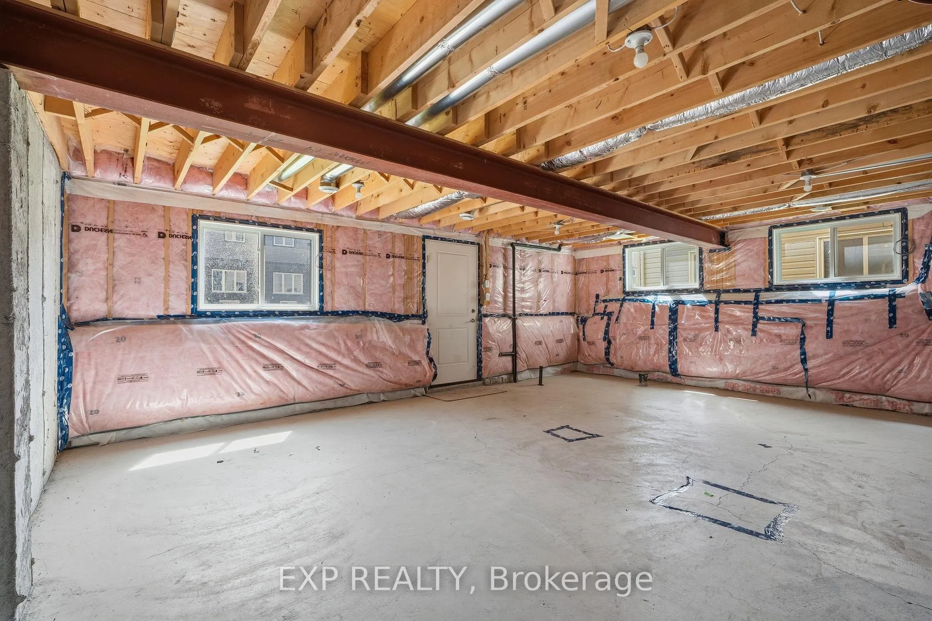 Photo 29 of 15 Bowman Crescent, Thorold, Hurricane/Merrittville — HOMEH