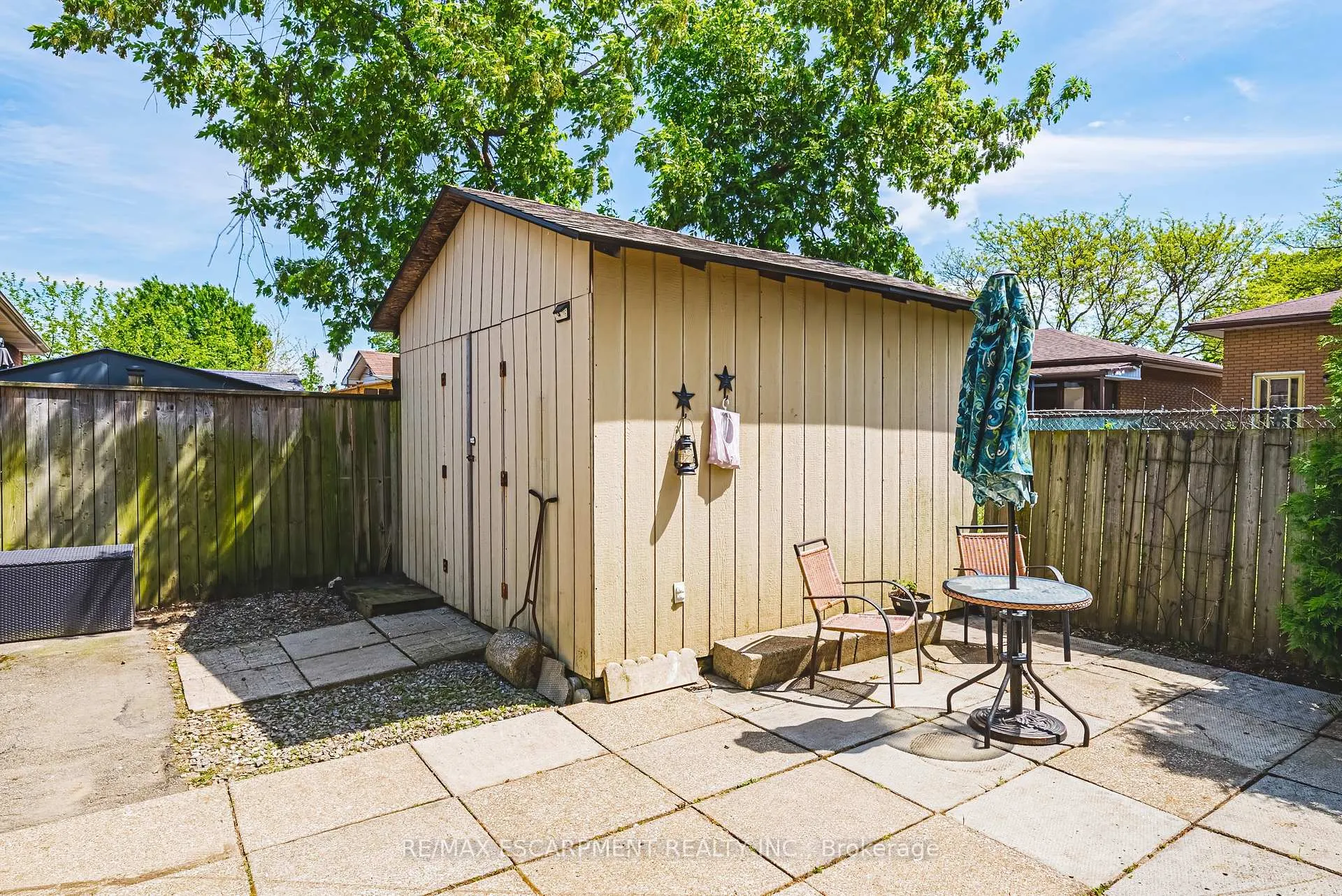 Photo 32 of 546 Mohawk Road E, Hamilton, Lawfield — HOMEH