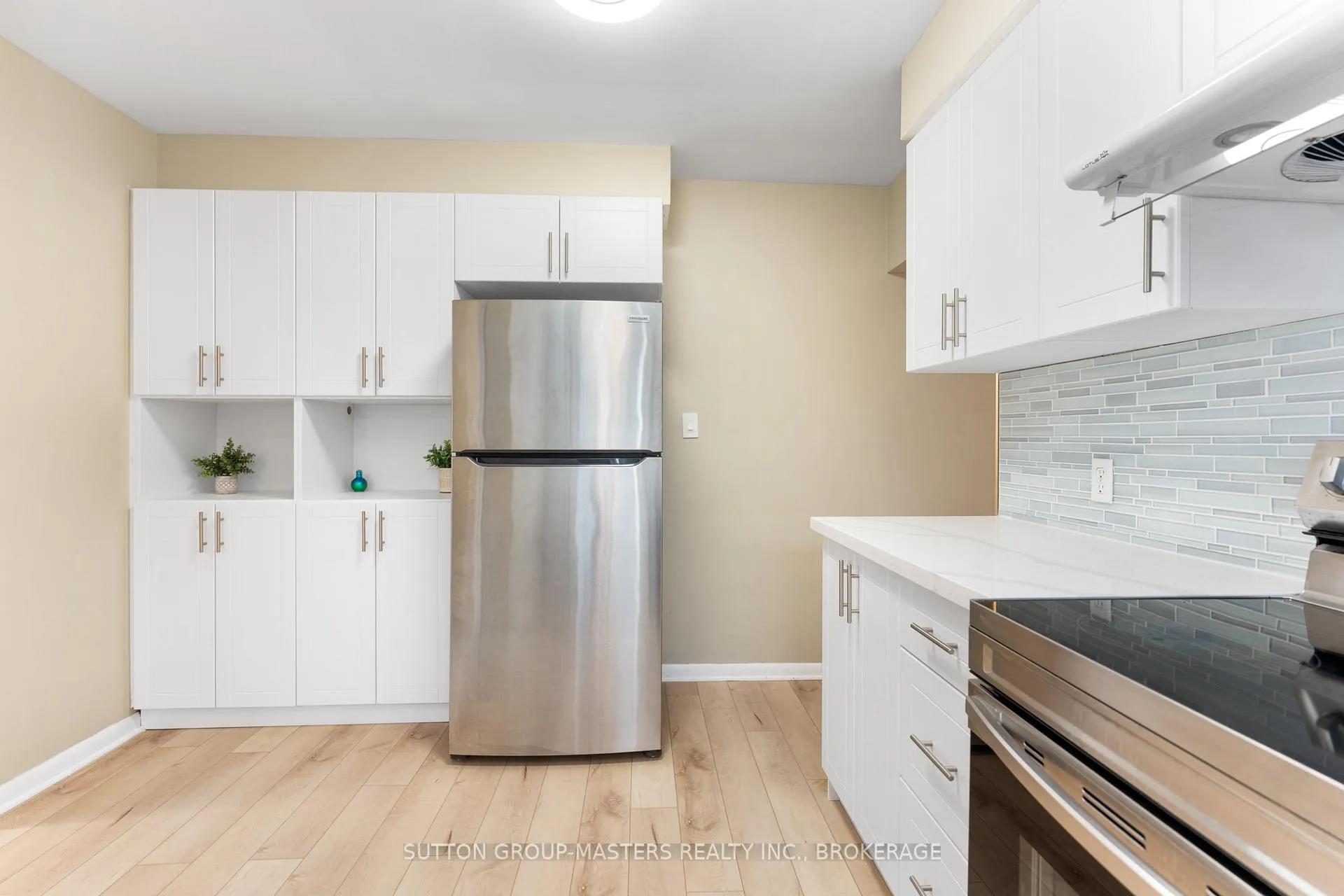 Photo 5 of 35 Holland Crescent, Kingston, Central City West — HOMEH