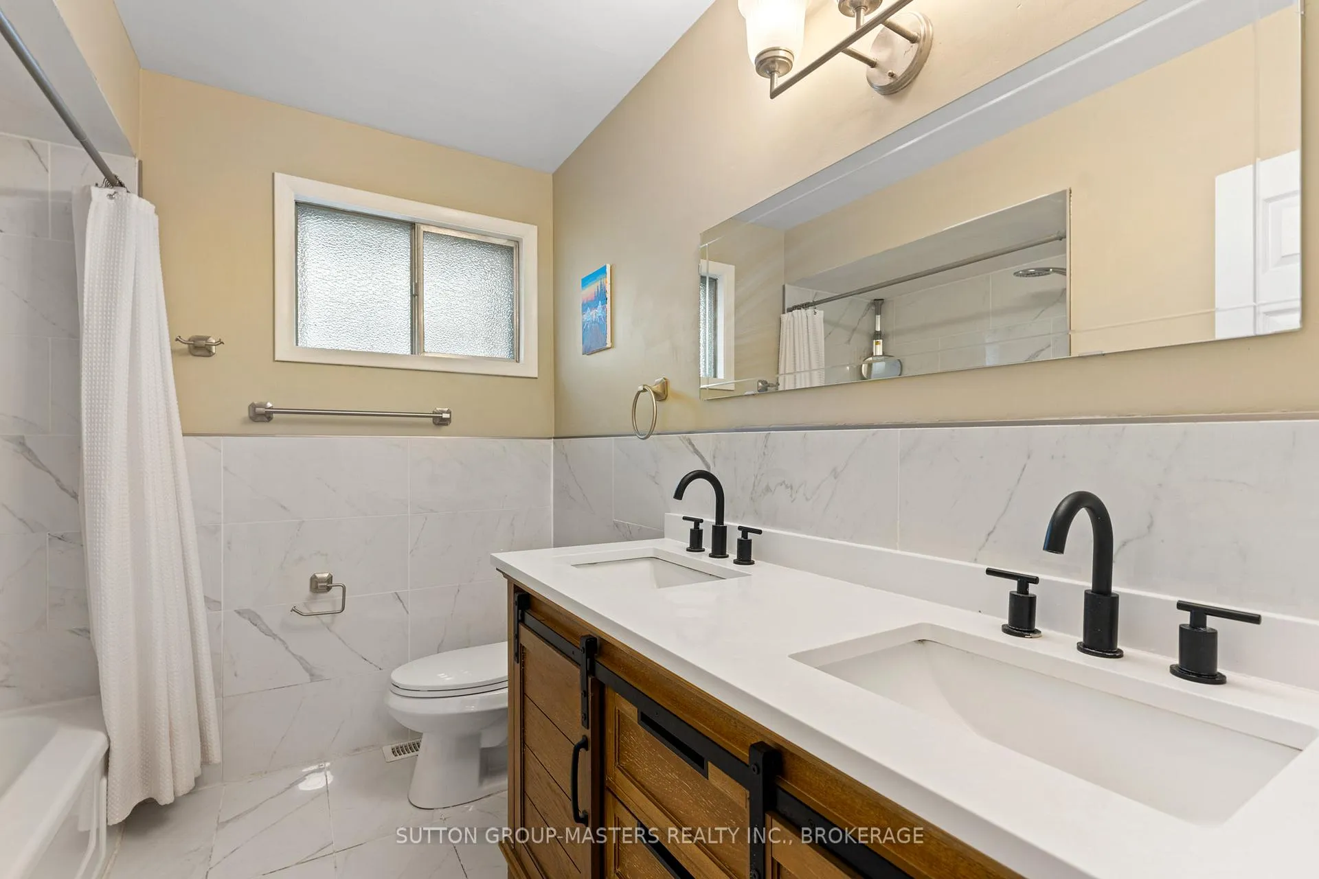 Photo 6 of 35 Holland Crescent, Kingston, Central City West — HOMEH