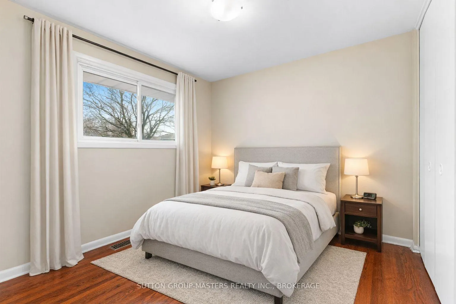 Photo 13 of 35 Holland Crescent, Kingston, Central City West — HOMEH