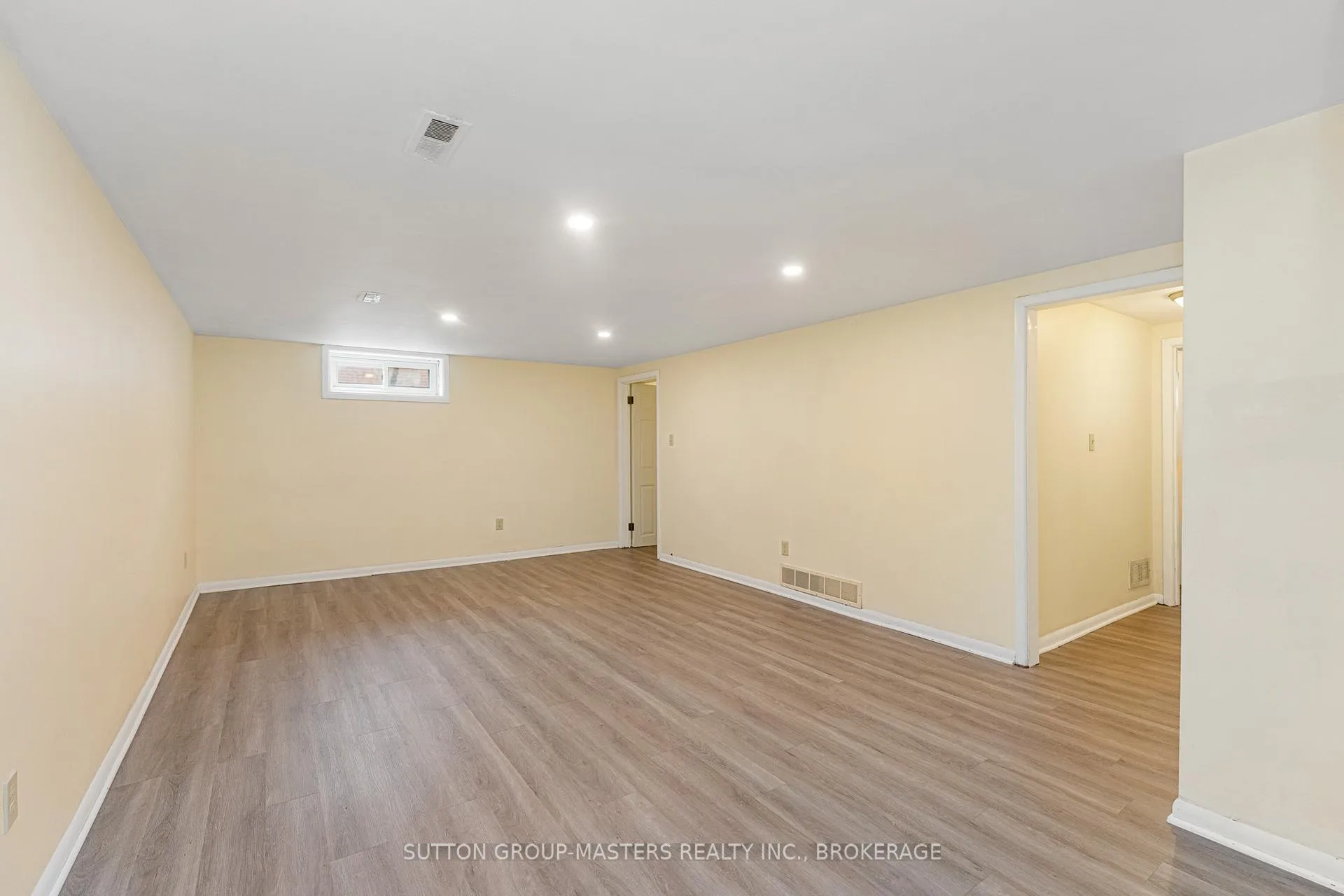Photo 18 of 35 Holland Crescent, Kingston, Central City West — HOMEH