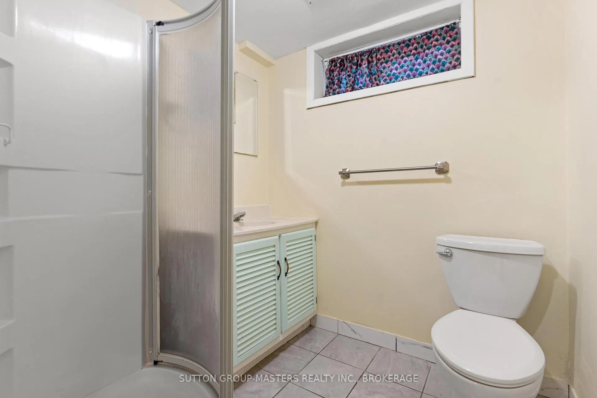 Photo 26 of 35 Holland Crescent, Kingston, Central City West — HOMEH