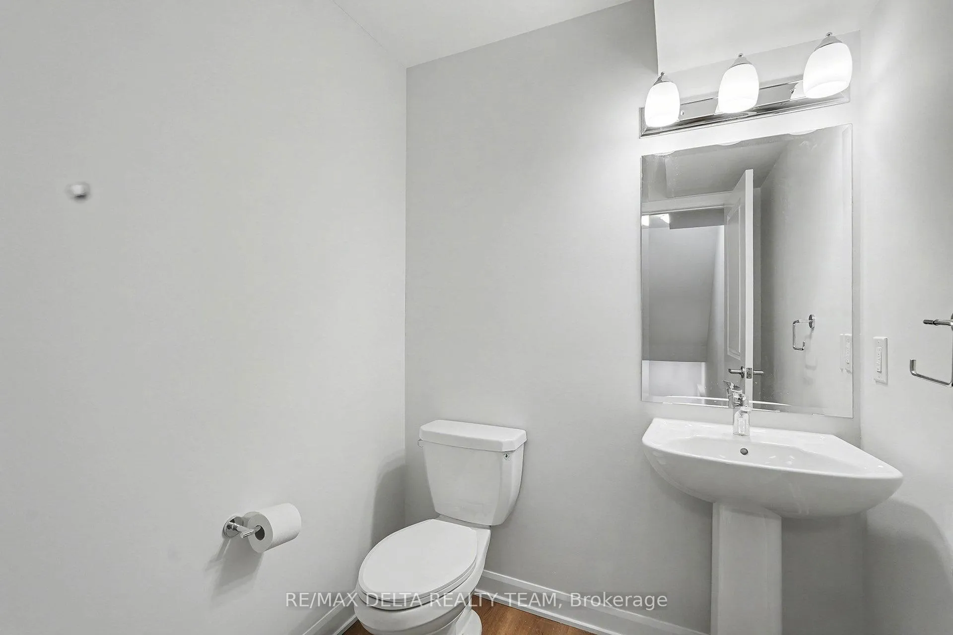Photo 11 of 1209 Creekway Private, Ottawa, Kanata - Kanata Lakes/Heritage Hills — HOMEH