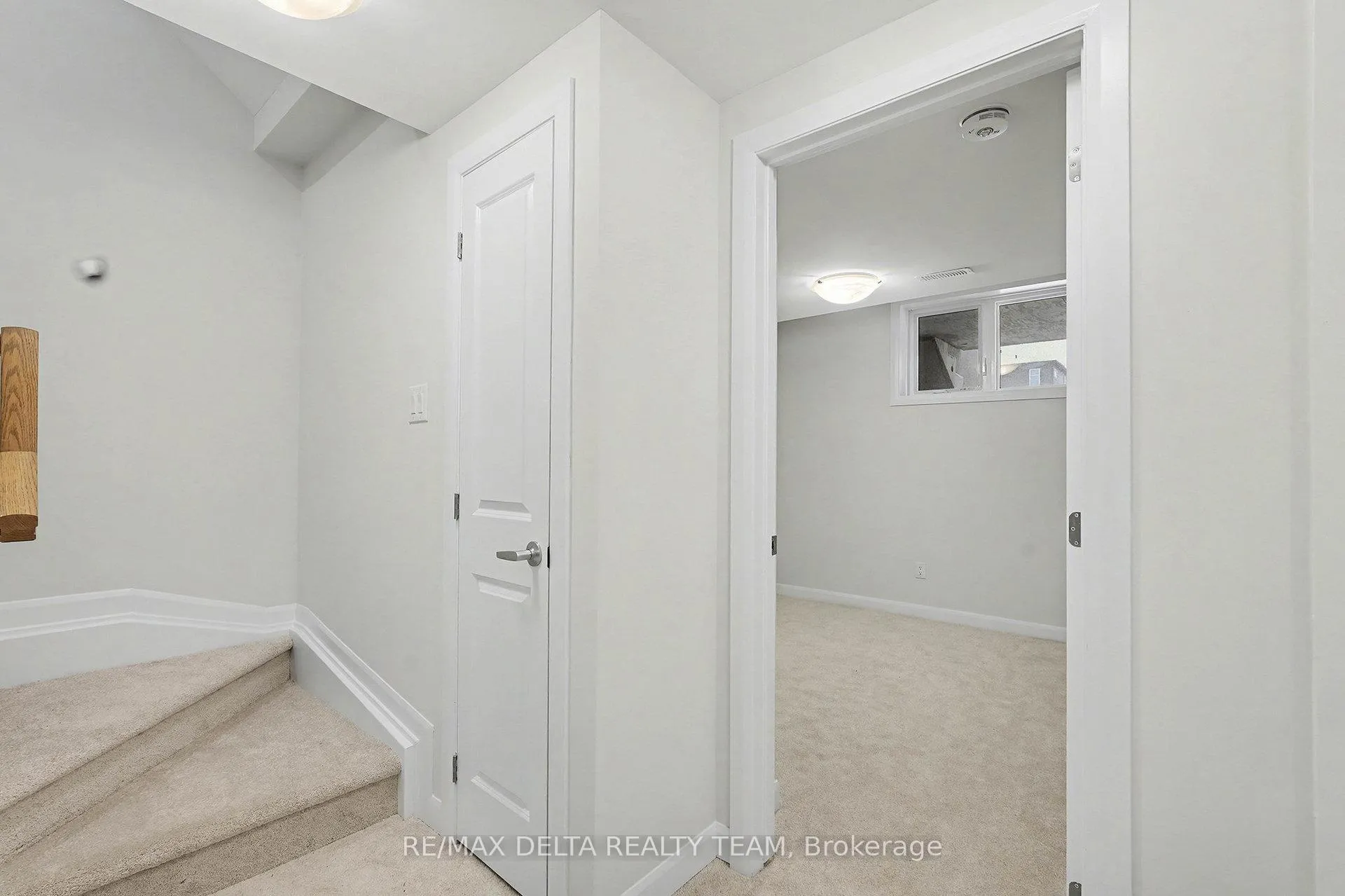 Photo 12 of 1209 Creekway Private, Ottawa, Kanata - Kanata Lakes/Heritage Hills — HOMEH