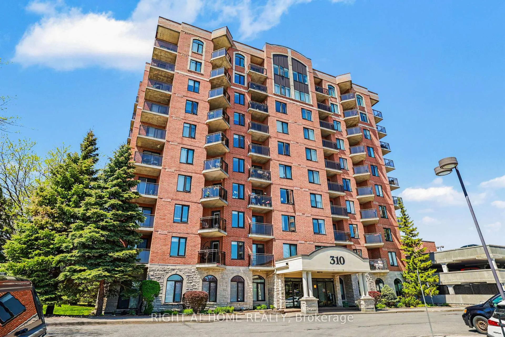 Photo 1 of Unit 8J, 310 Central Park Drive, Ottawa, Central Park — HOMEH