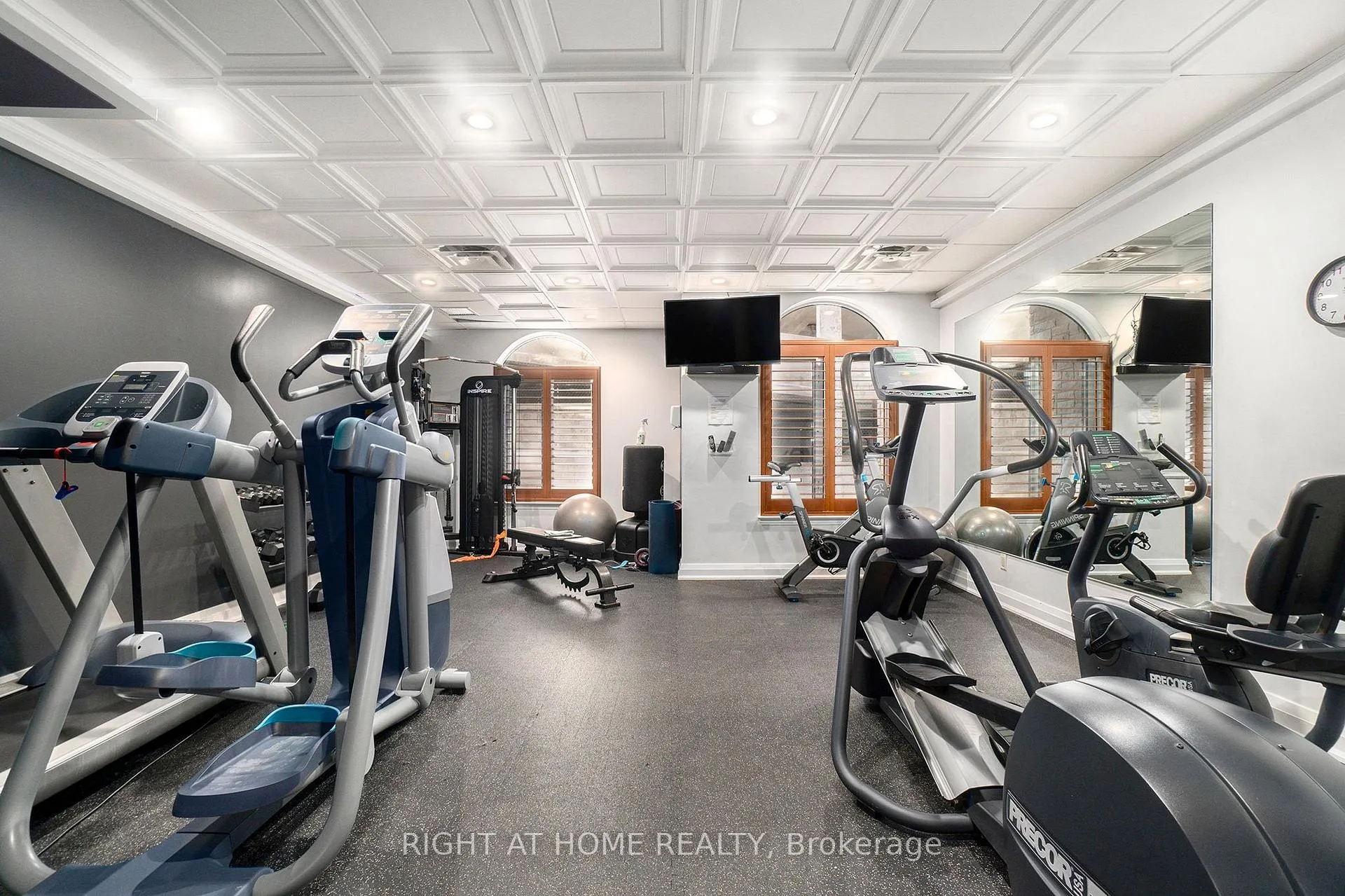 Photo 27 of Unit 8J, 310 Central Park Drive, Ottawa, Central Park — HOMEH