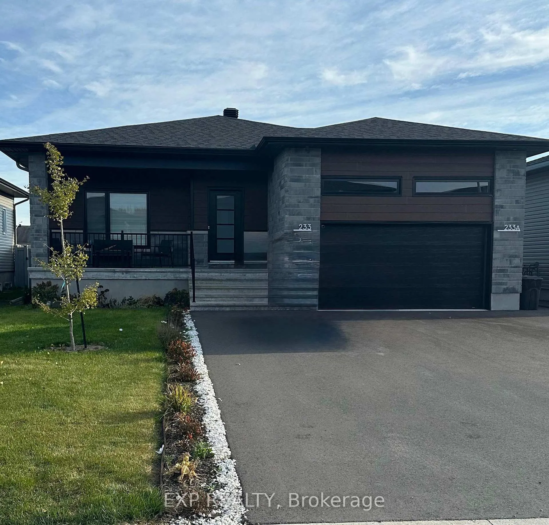 Photo 1 of 233 Cypress Street, The Nation, Limoges — HOMEH