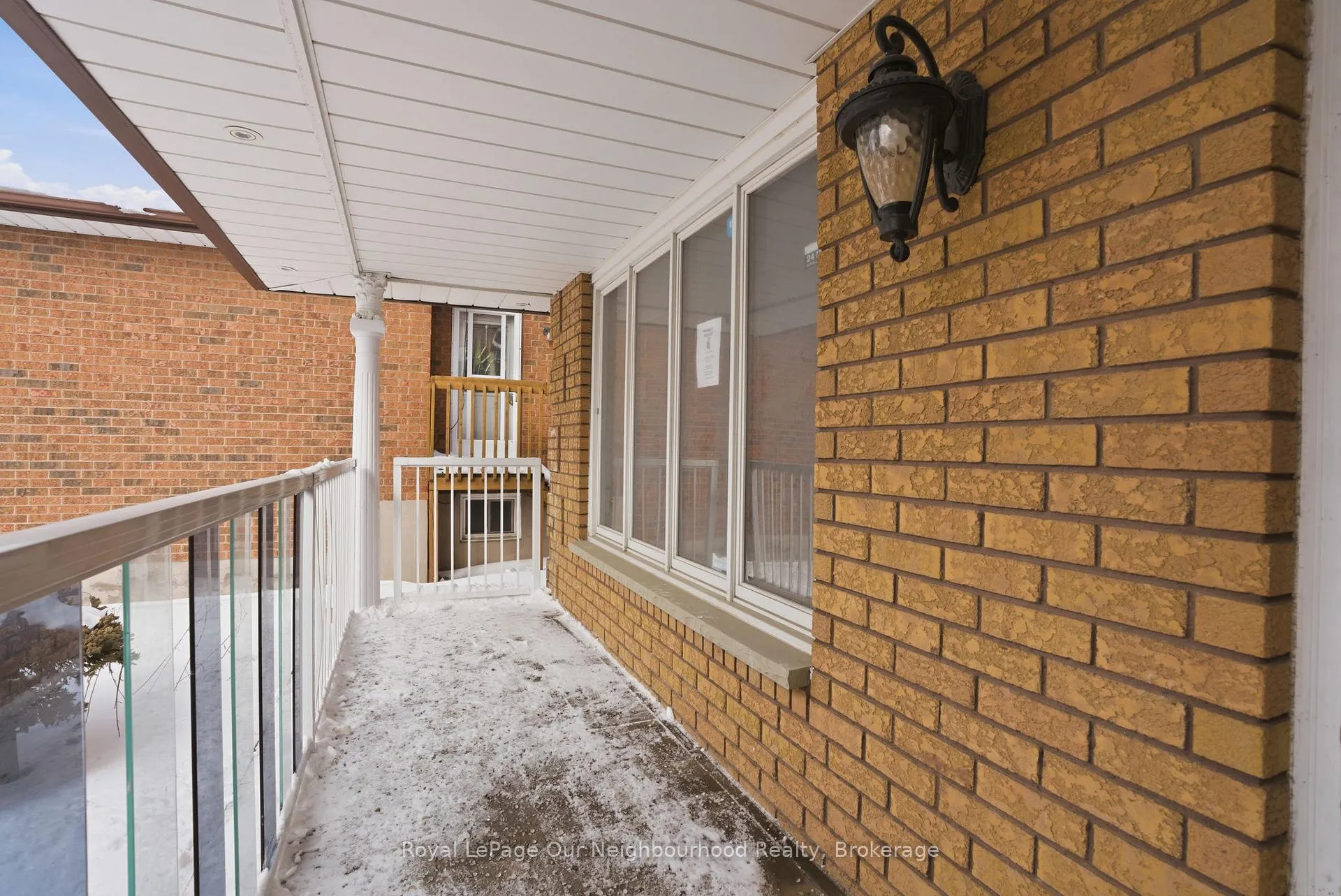 Photo 2 of 79 Elizabeth Street, Oshawa, McLaughlin — HOMEH