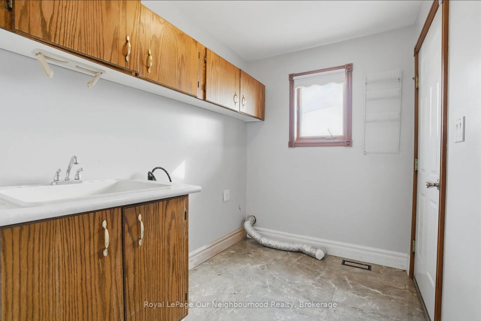 Photo 20 of 79 Elizabeth Street, Oshawa, McLaughlin — HOMEH