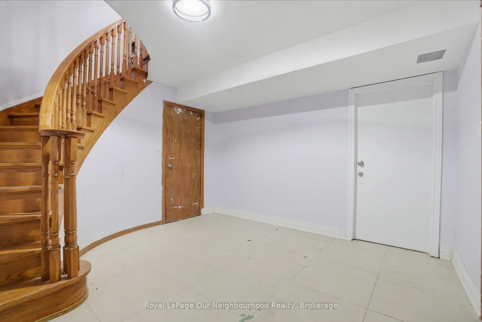 Photo 37 of 79 Elizabeth Street, Oshawa, McLaughlin — HOMEH