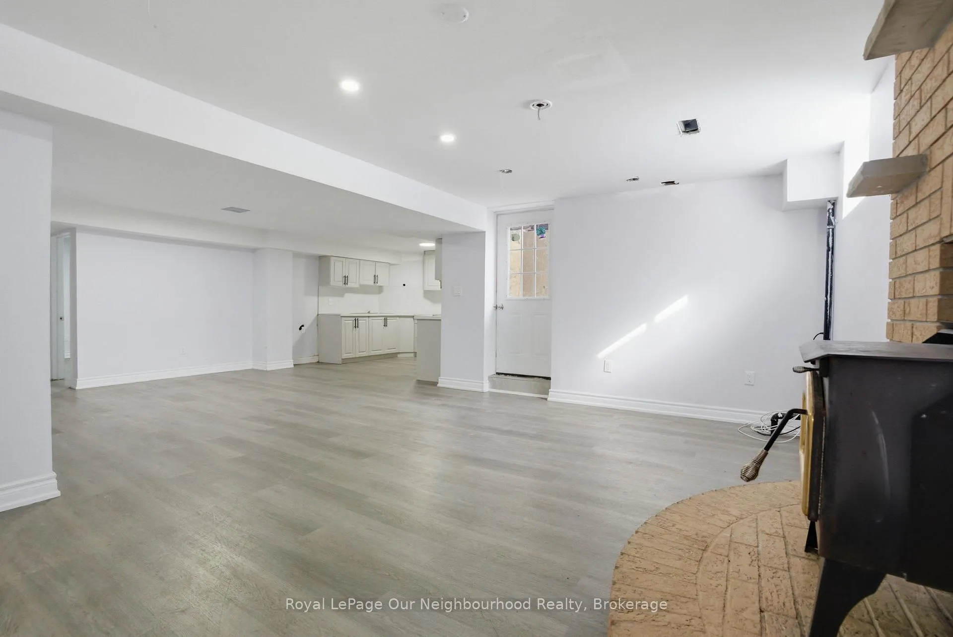 Photo 39 of 79 Elizabeth Street, Oshawa, McLaughlin — HOMEH