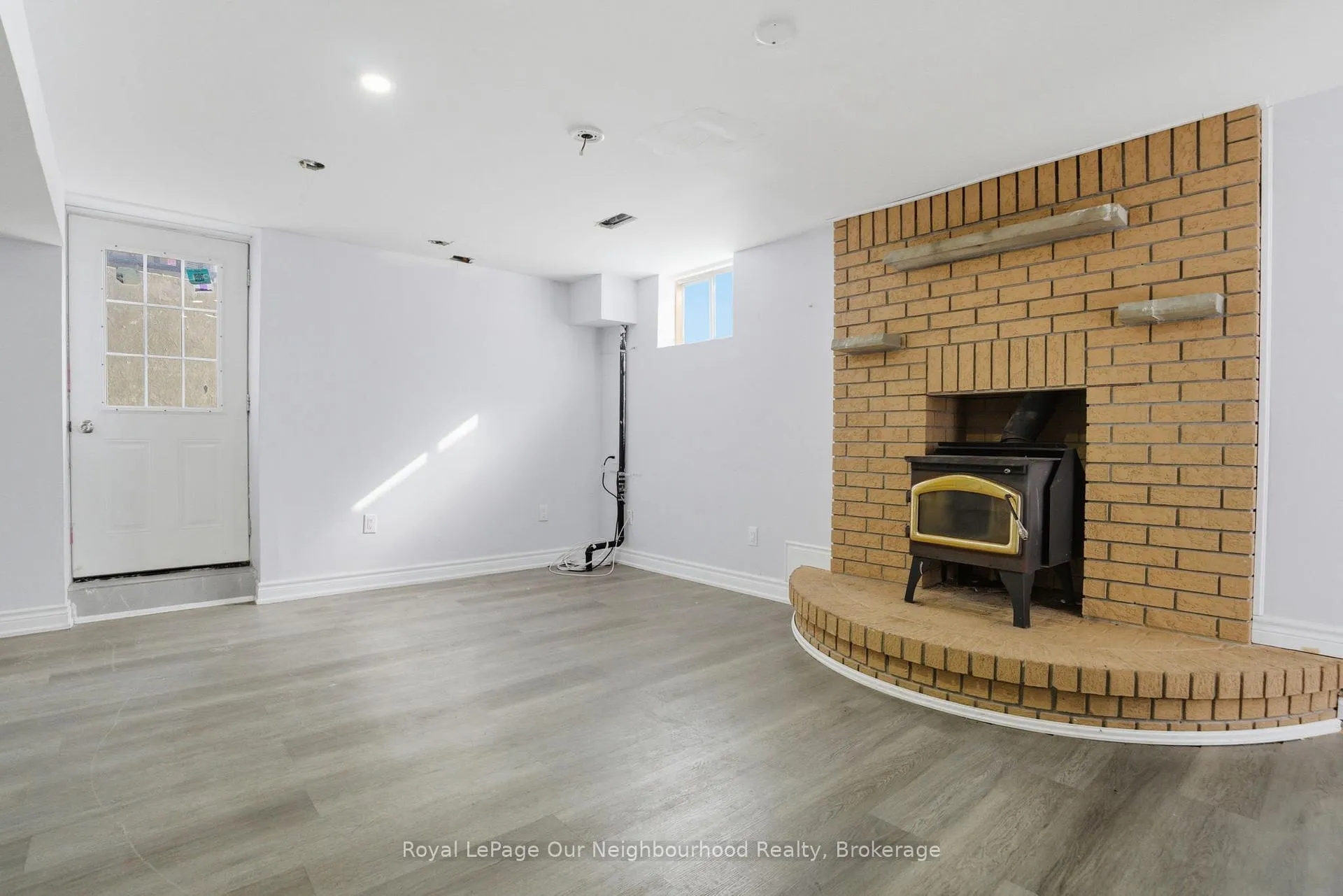 Photo 41 of 79 Elizabeth Street, Oshawa, McLaughlin — HOMEH
