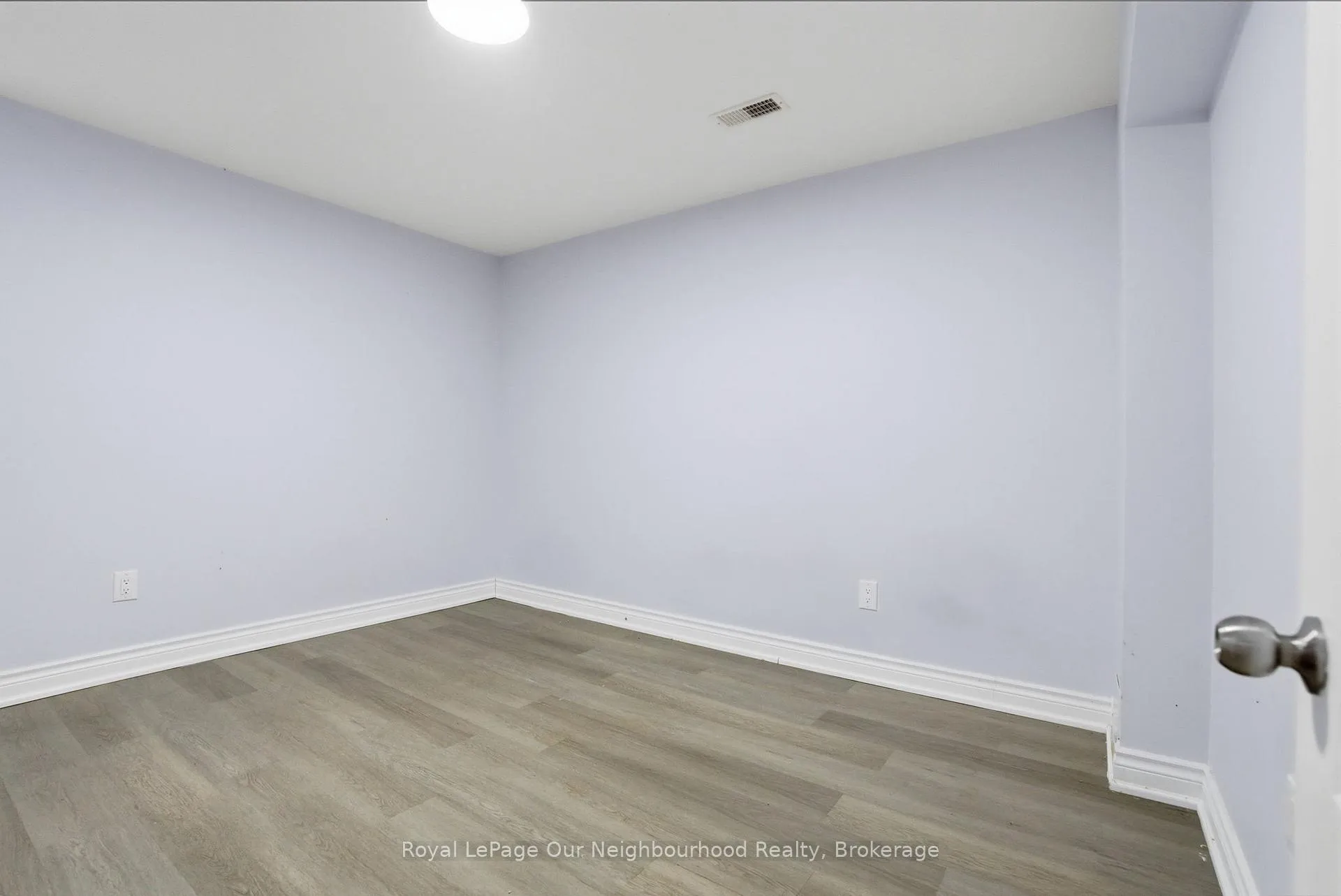 Photo 45 of 79 Elizabeth Street, Oshawa, McLaughlin — HOMEH