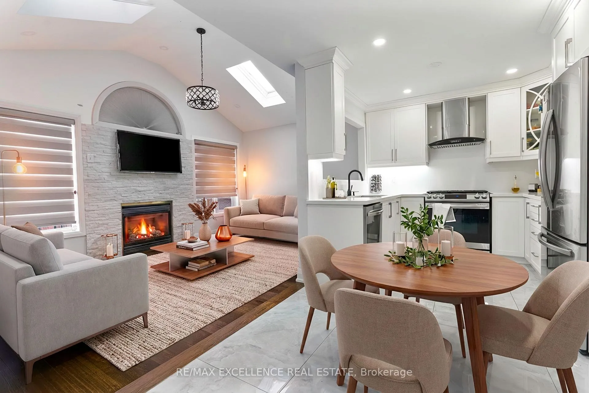 Photo 2 of 159 Cordgrass Crescent, Brampton, Sandringham-Wellington — HOMEH