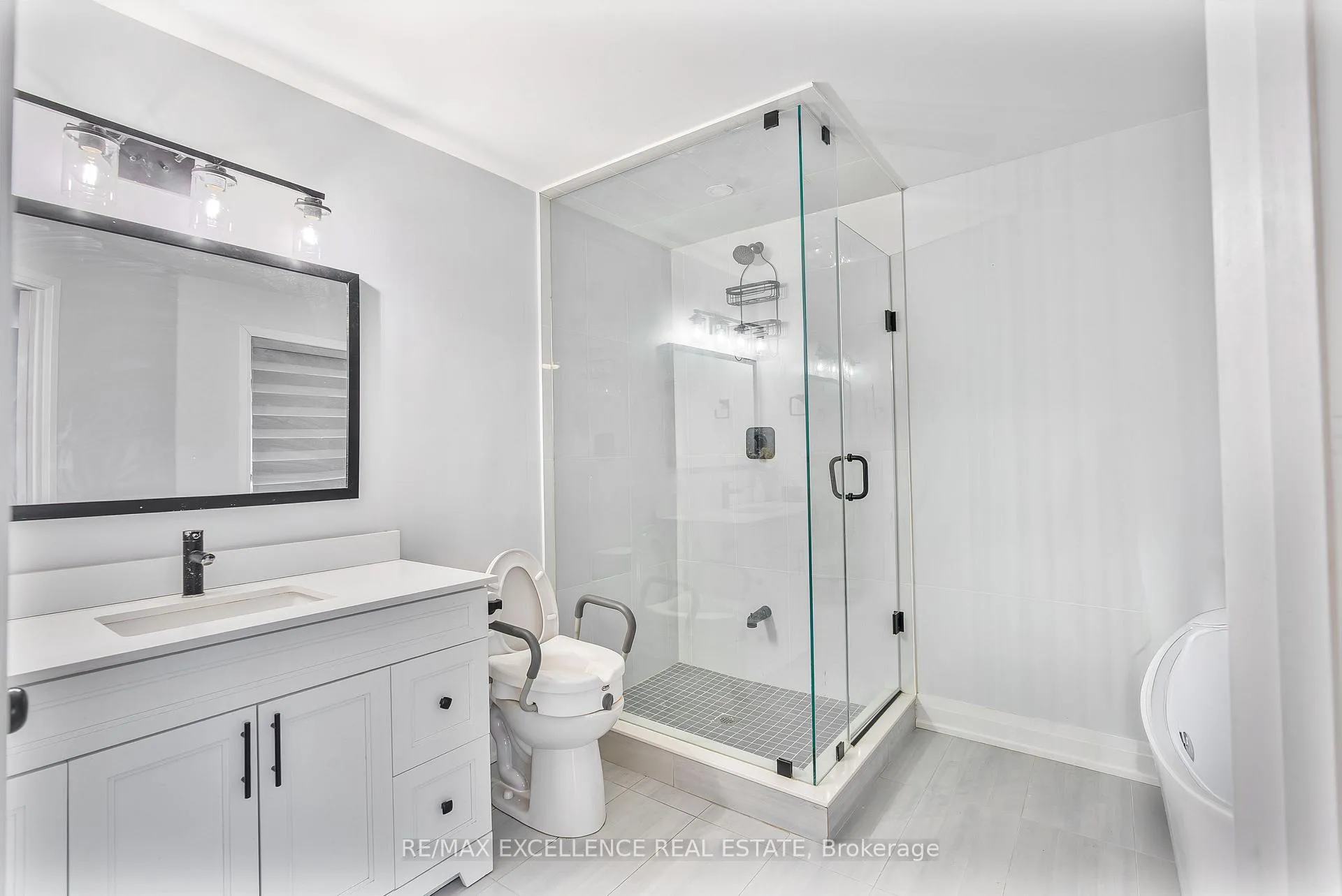 Photo 7 of 159 Cordgrass Crescent, Brampton, Sandringham-Wellington — HOMEH