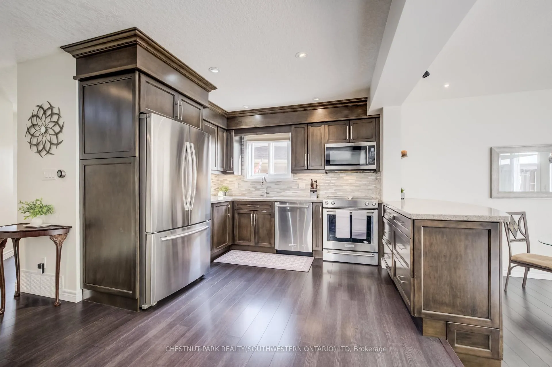 Photo 8 of 295 Oprington Place, Kitchener — HOMEH