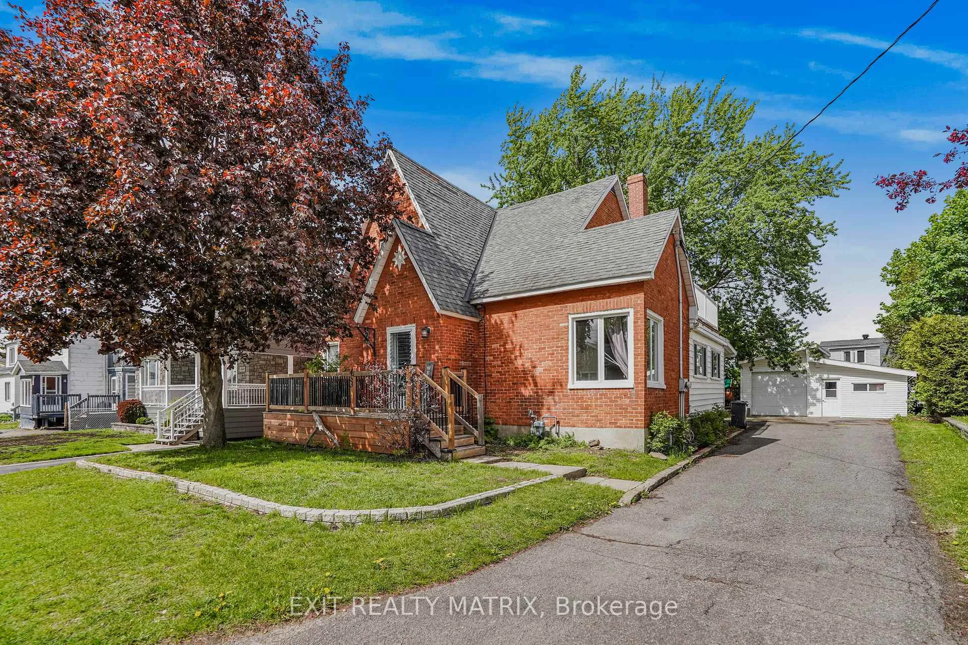 Photo of 453 Garneau Road