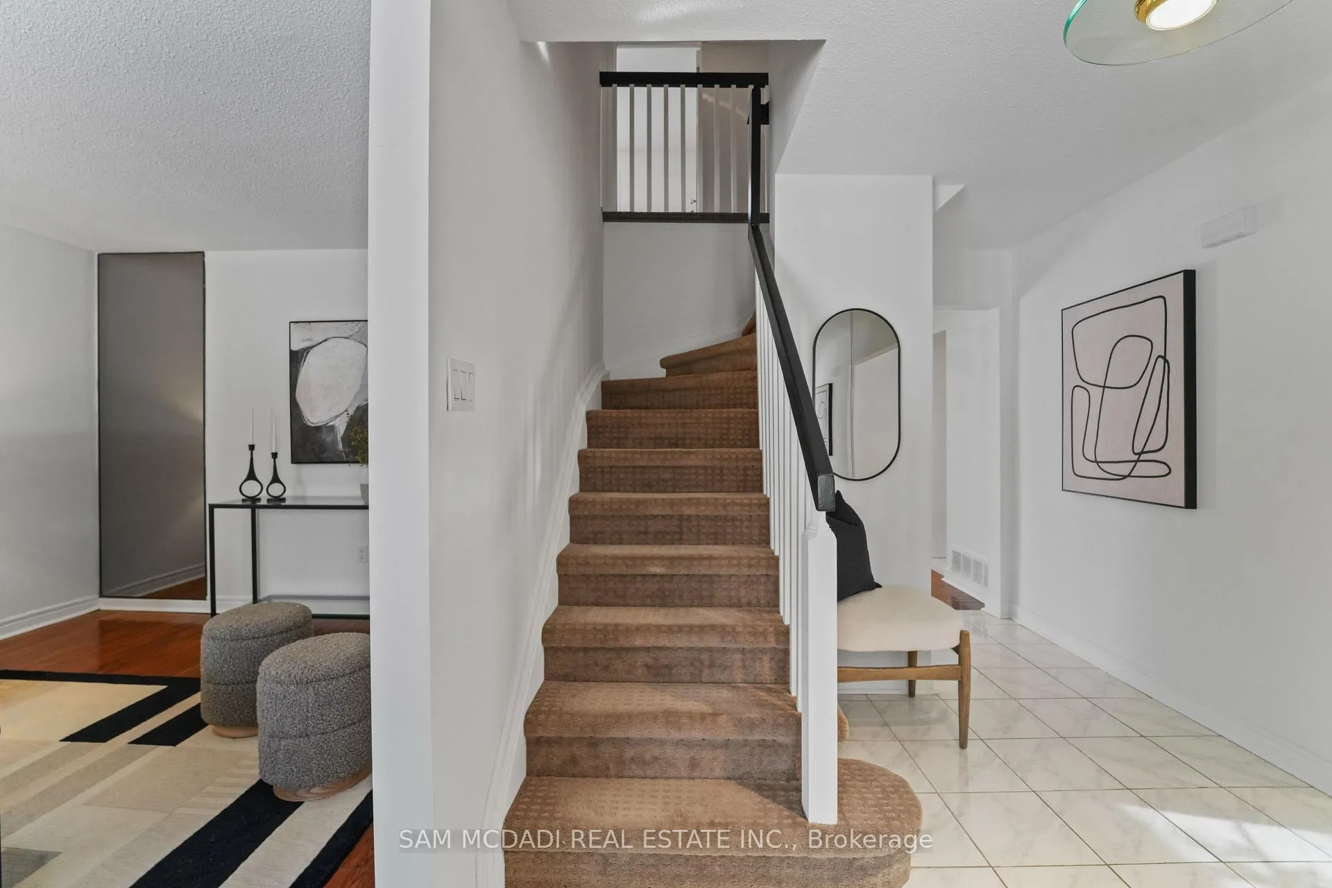 Photo 19 of 44 Madrid Crescent, Brampton, Central Park — HOMEH