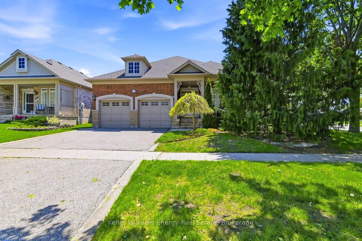 Photo 1 of 1545 Greenvalley Trail, Oshawa, Taunton — HOMEH