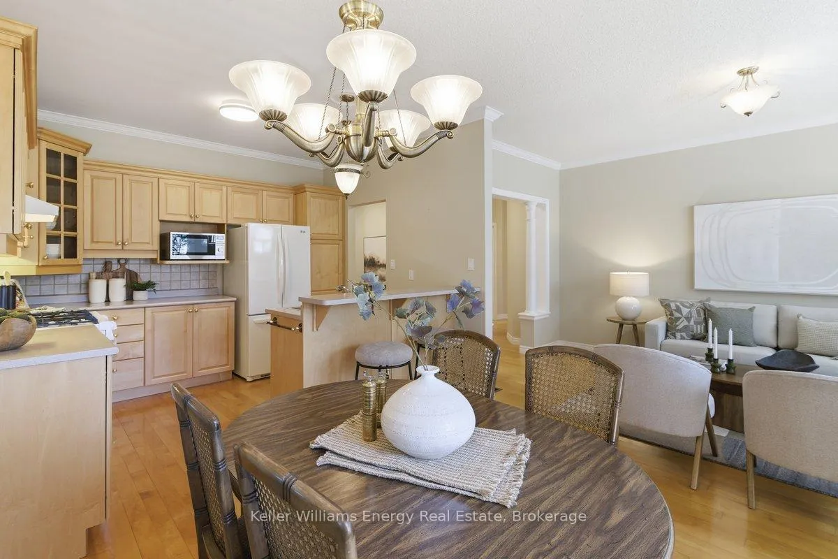 Photo 21 of 1545 Greenvalley Trail, Oshawa, Taunton — HOMEH