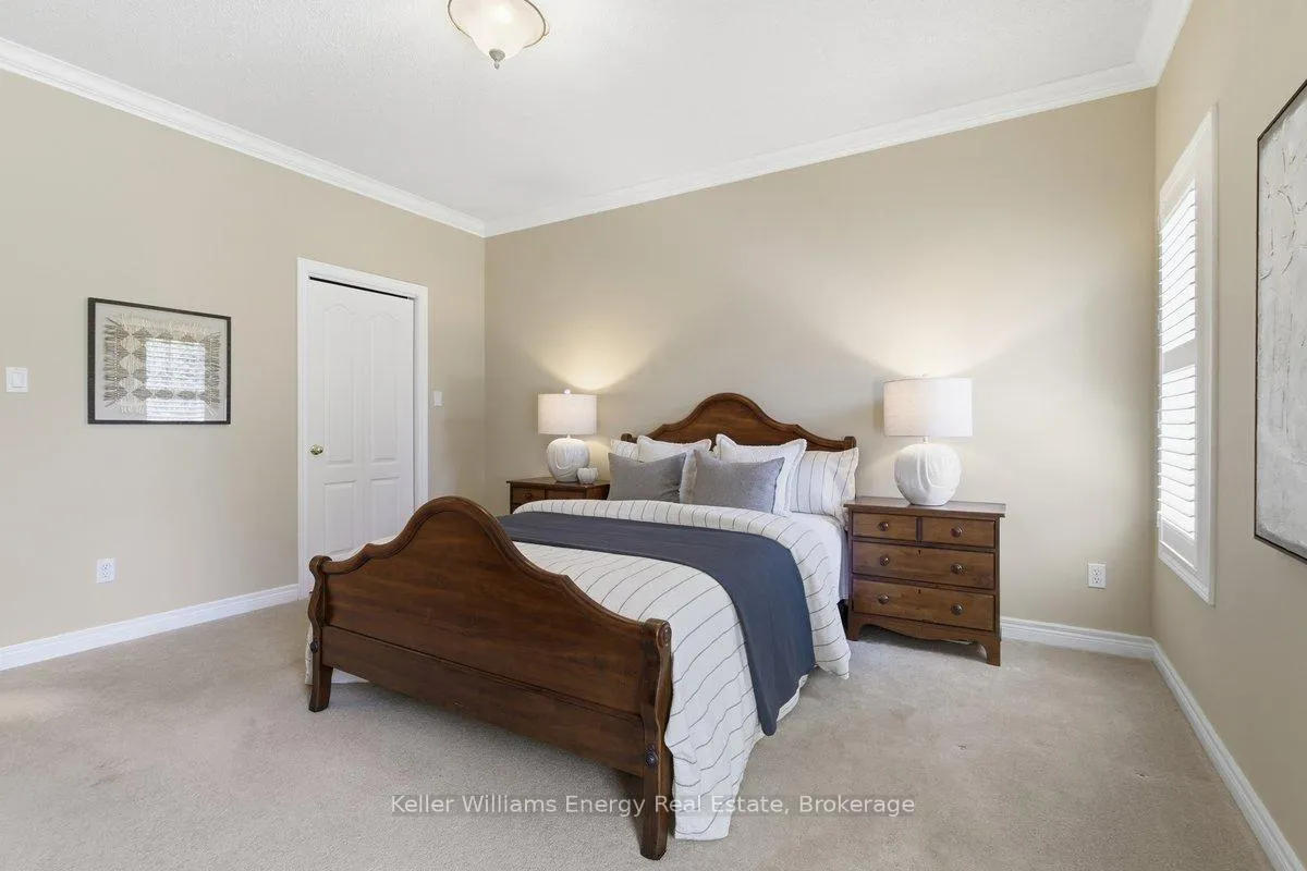 Photo 23 of 1545 Greenvalley Trail, Oshawa, Taunton — HOMEH