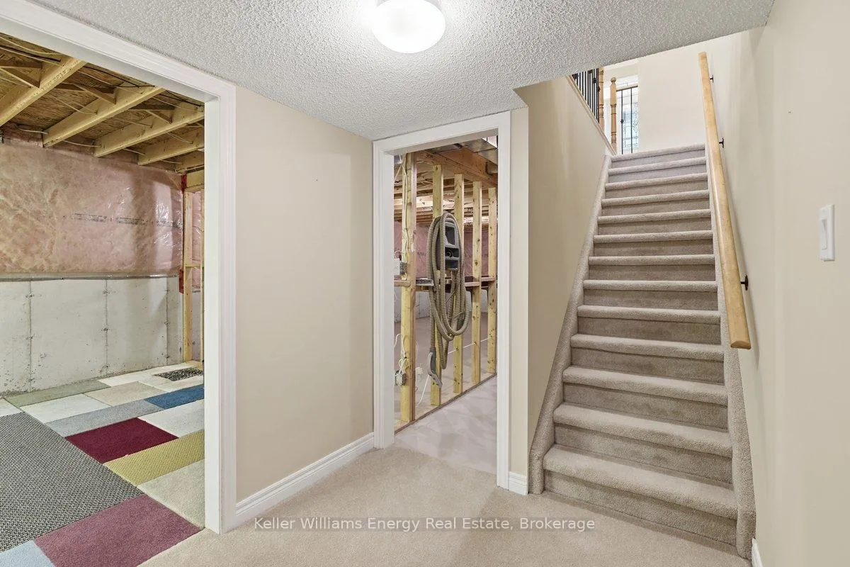 Photo 28 of 1545 Greenvalley Trail, Oshawa, Taunton — HOMEH