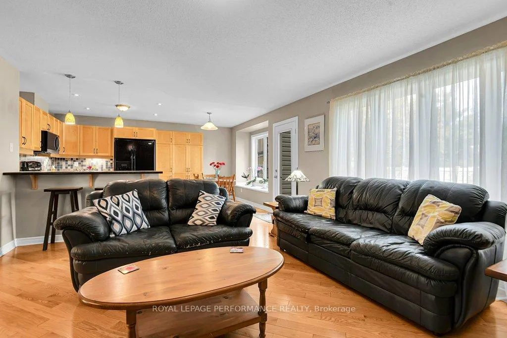Photo 11 of 229 Mistral Way, Ottawa, Stittsville (North) — HOMEH