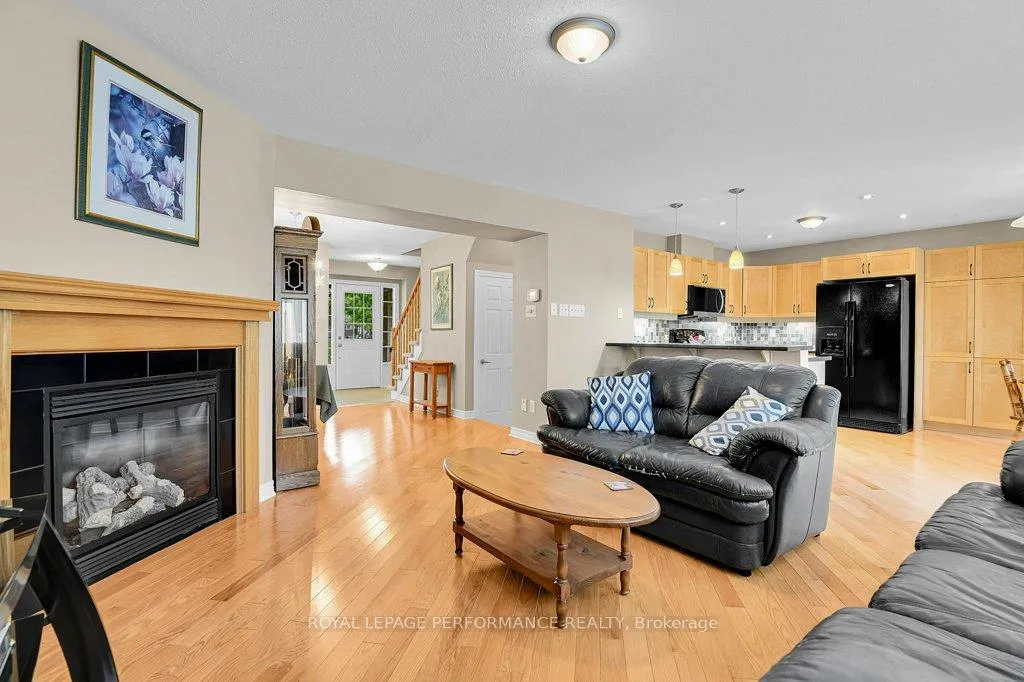 Photo 12 of 229 Mistral Way, Ottawa, Stittsville (North) — HOMEH