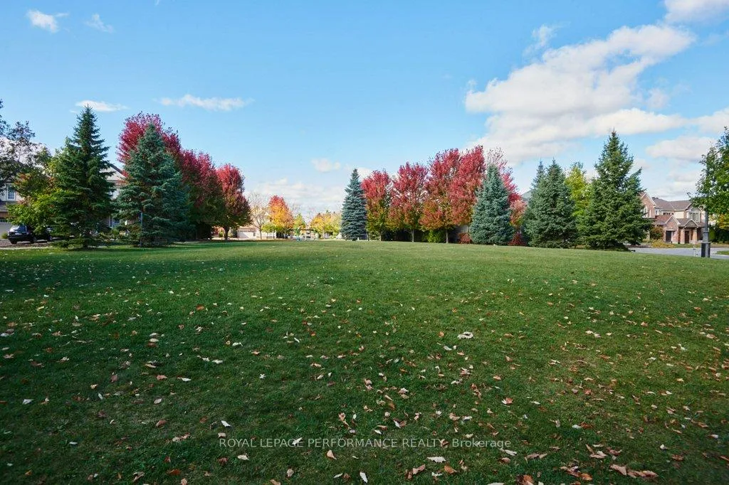 Photo 35 of 229 Mistral Way, Ottawa, Stittsville (North) — HOMEH