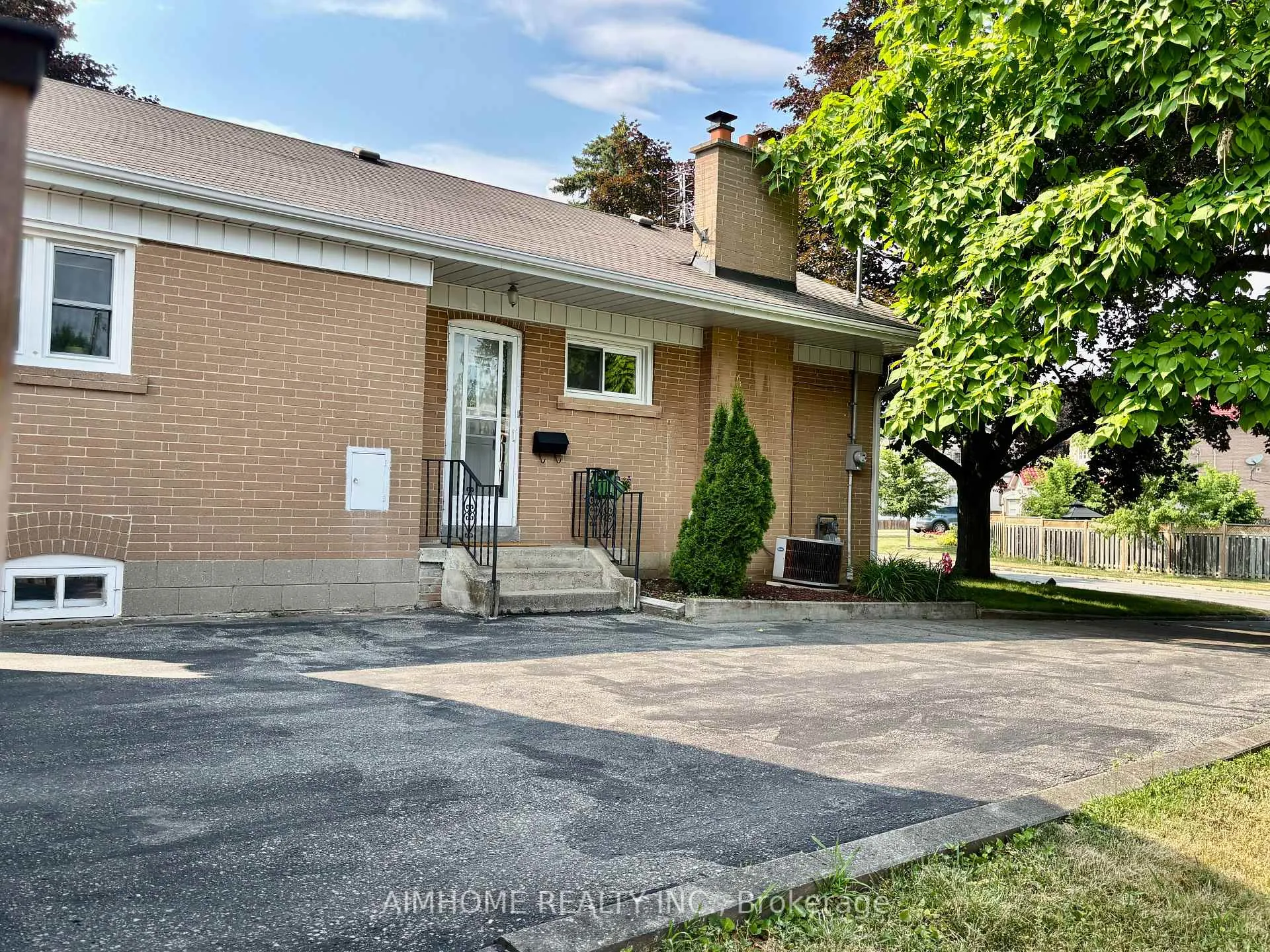Photo 22 of 12 Canham Crescent, Scarborough, Agincourt South-Malvern West — HOMEH