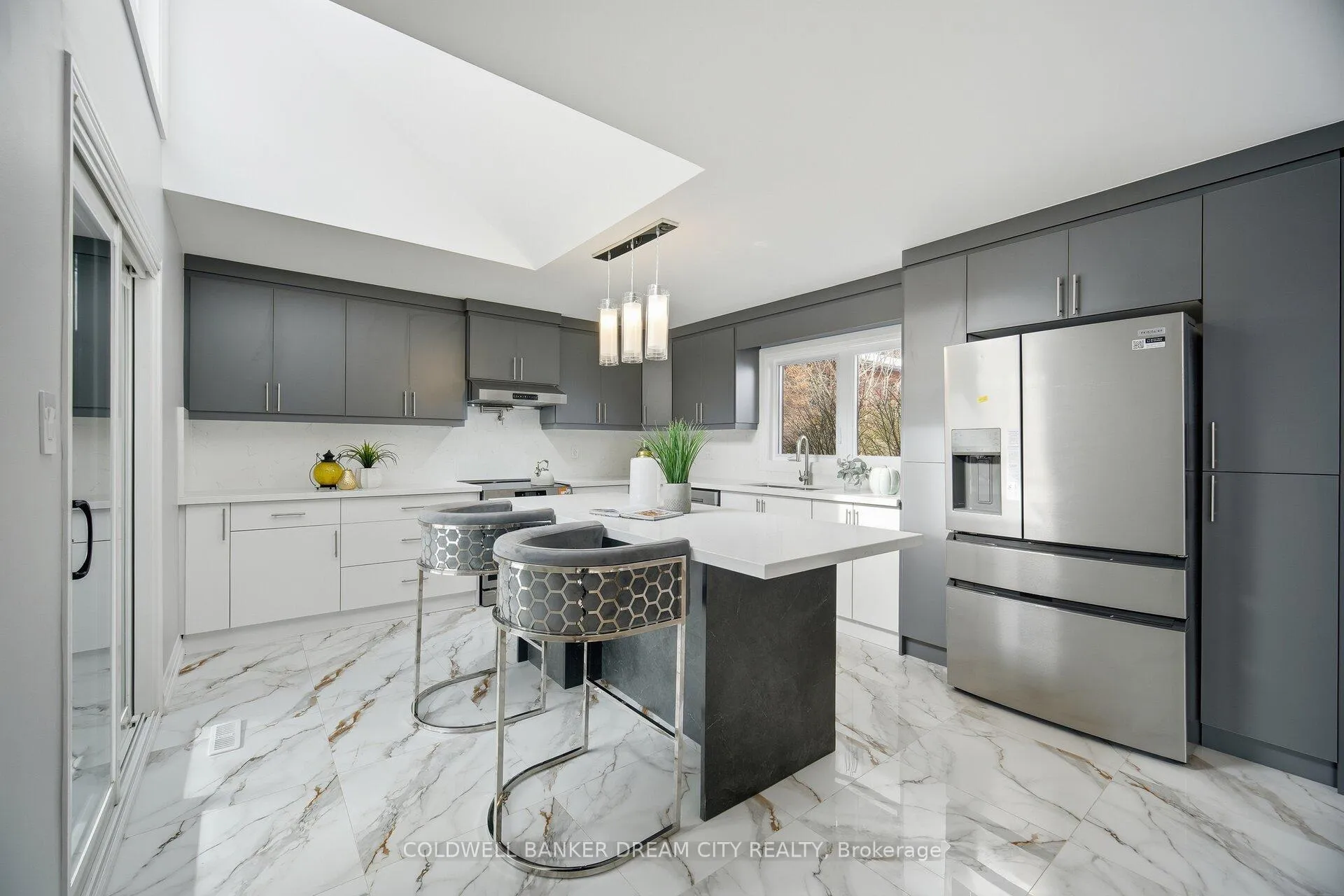 Photo 14 of 43 Olivers Lane, Caledon, Caledon East — HOMEH