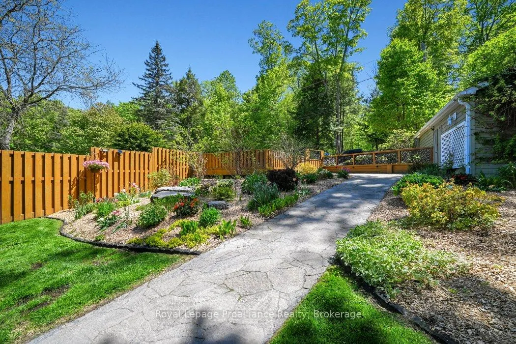 Photo 8 of 121 Rush Lane, Tweed, Hungerford (Twp) — HOMEH