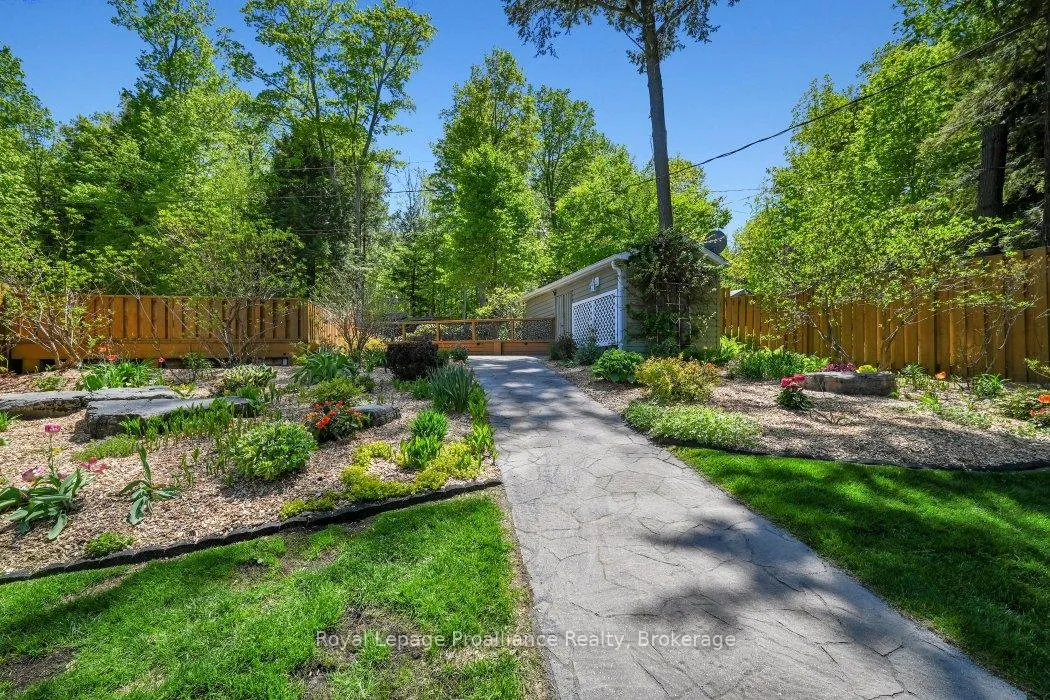 Photo 9 of 121 Rush Lane, Tweed, Hungerford (Twp) — HOMEH