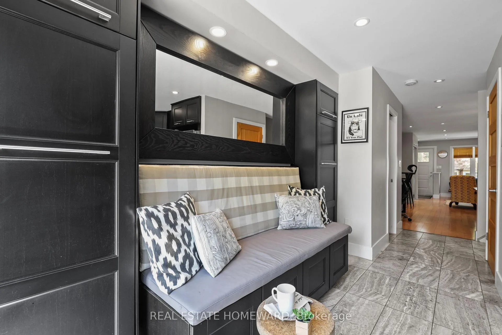 Photo 13 of 56 Osborne Avenue, Toronto, East End-Danforth — HOMEH
