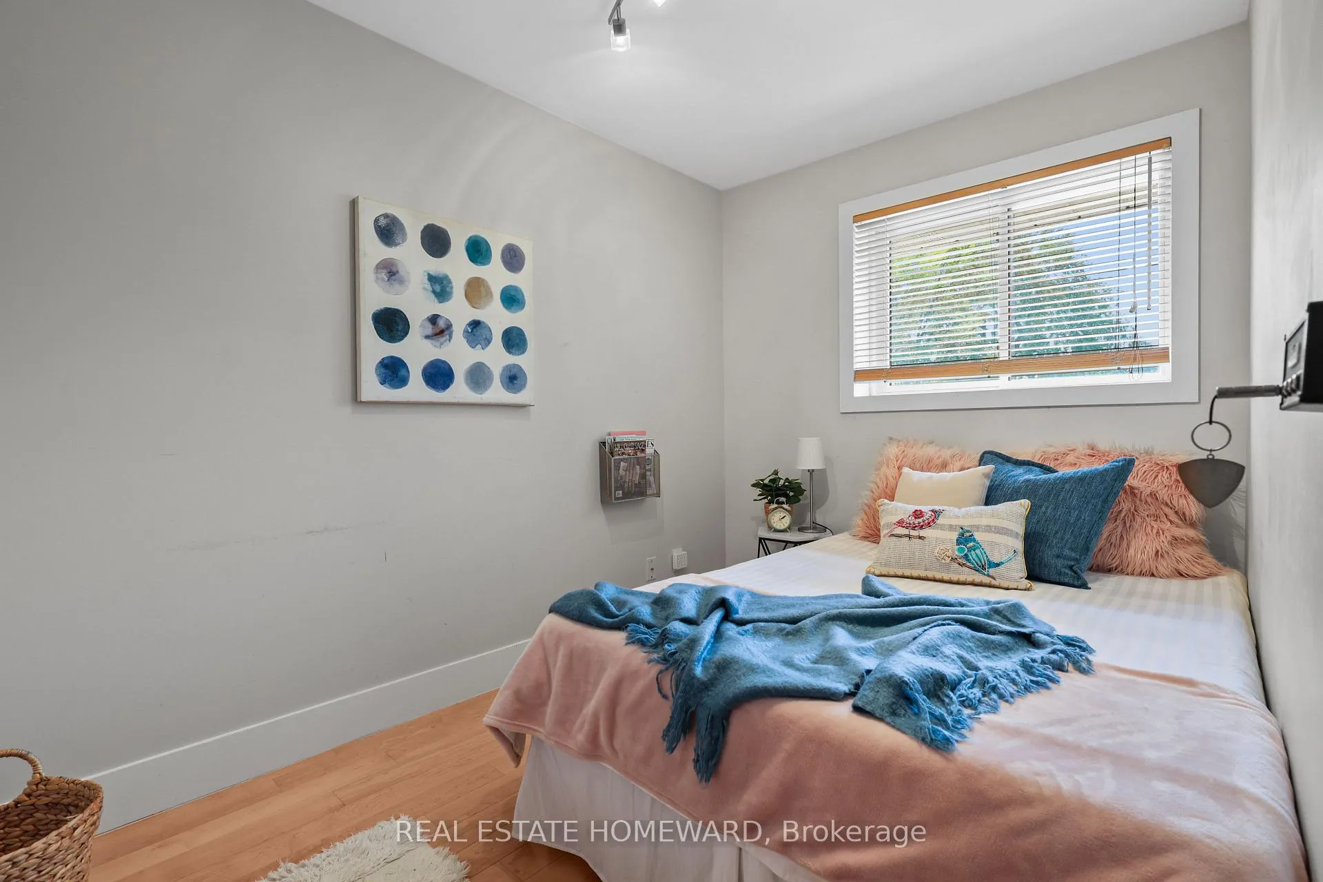 Photo 20 of 56 Osborne Avenue, Toronto, East End-Danforth — HOMEH