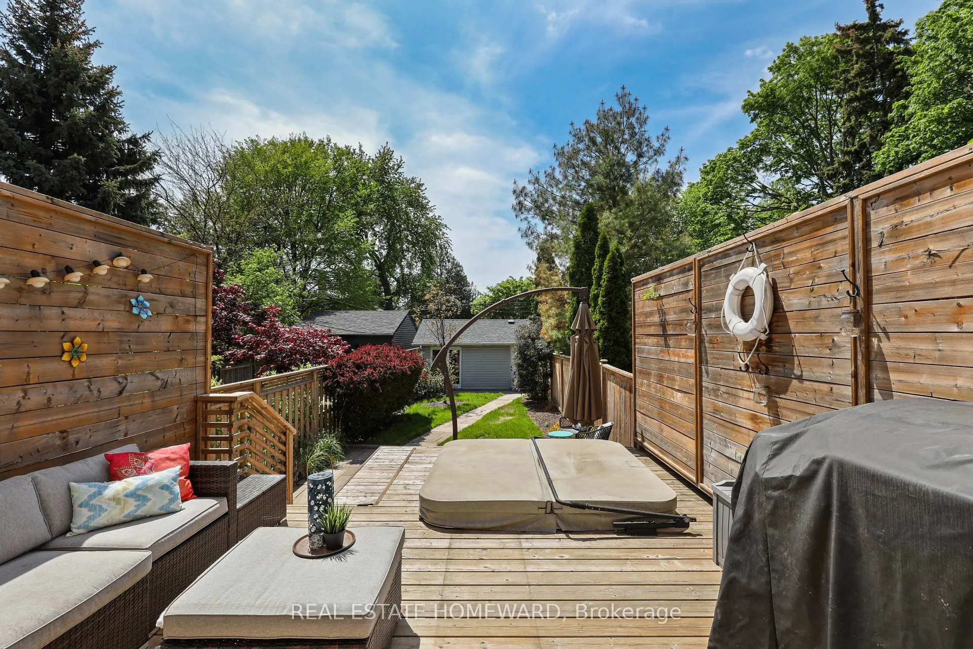 Photo 35 of 56 Osborne Avenue, Toronto, East End-Danforth — HOMEH