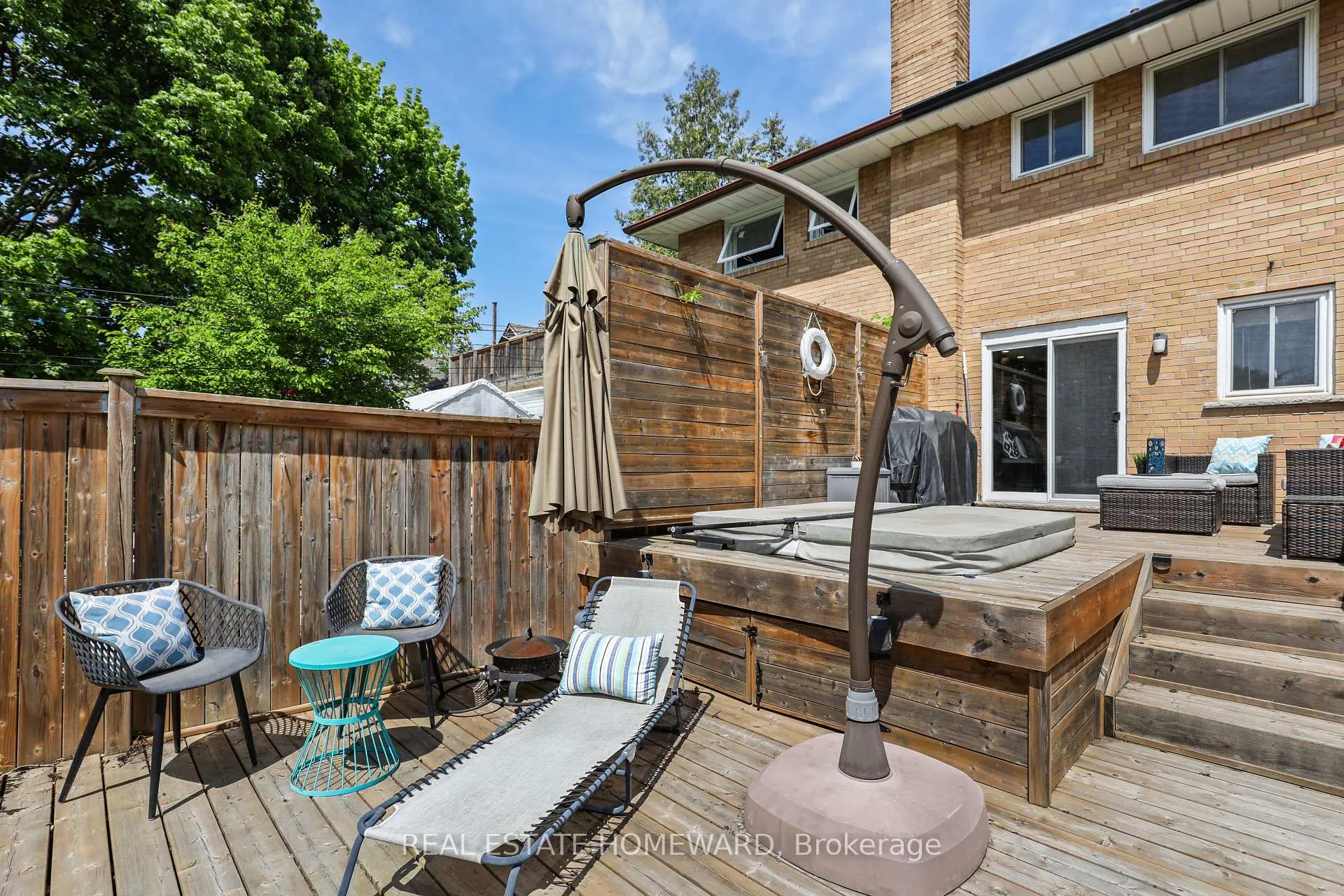 Photo 37 of 56 Osborne Avenue, Toronto, East End-Danforth — HOMEH
