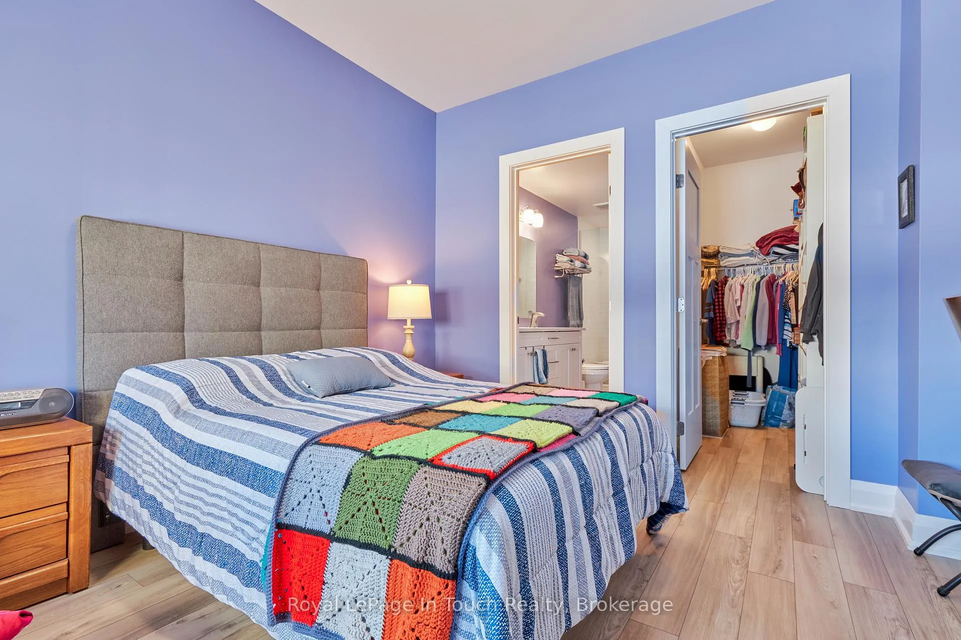 Photo 3 of 31 Julia Crescent, Midland — HOMEH
