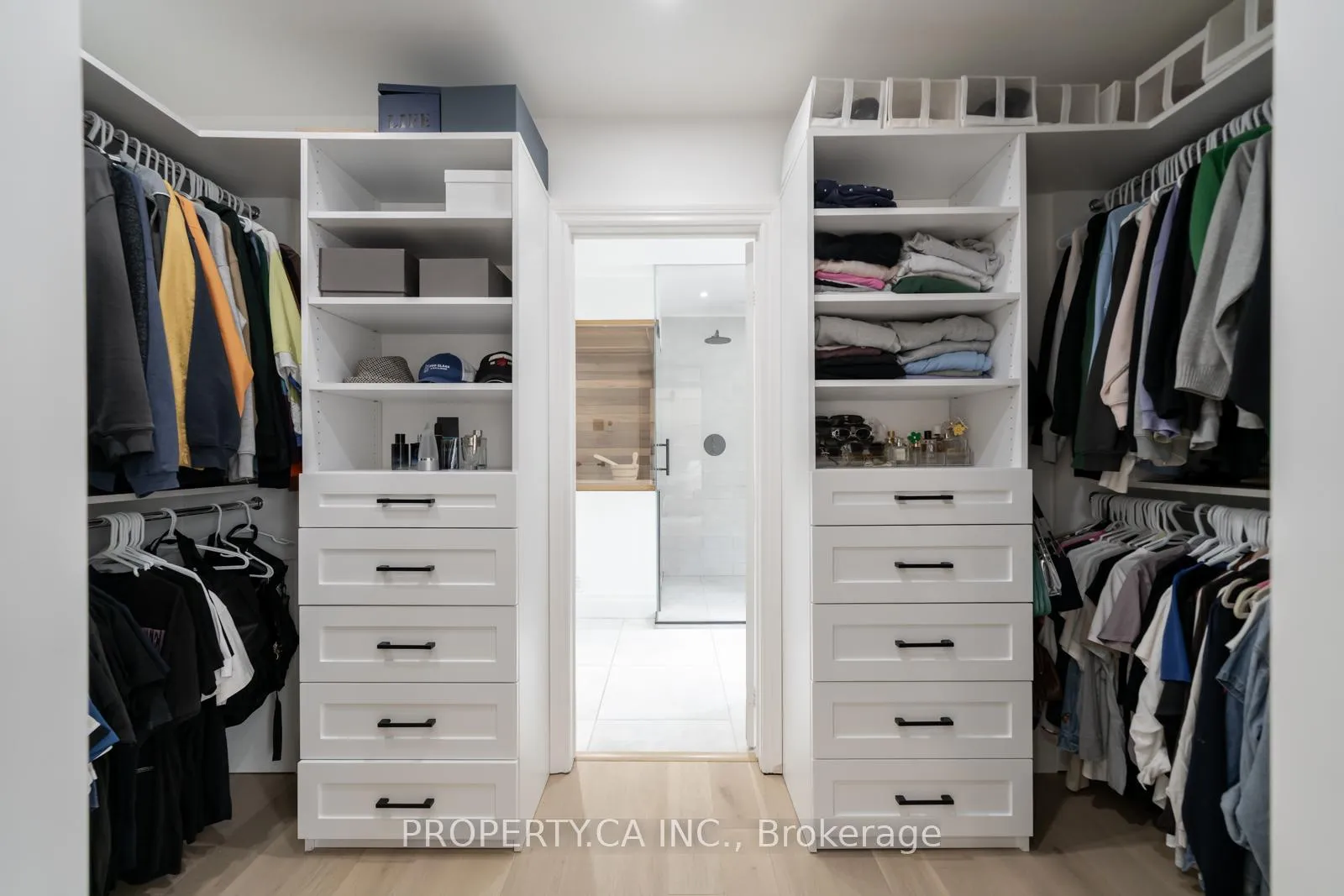 Photo 23 of 151 Concord Road, Vaughan, Beverley Glen — HOMEH