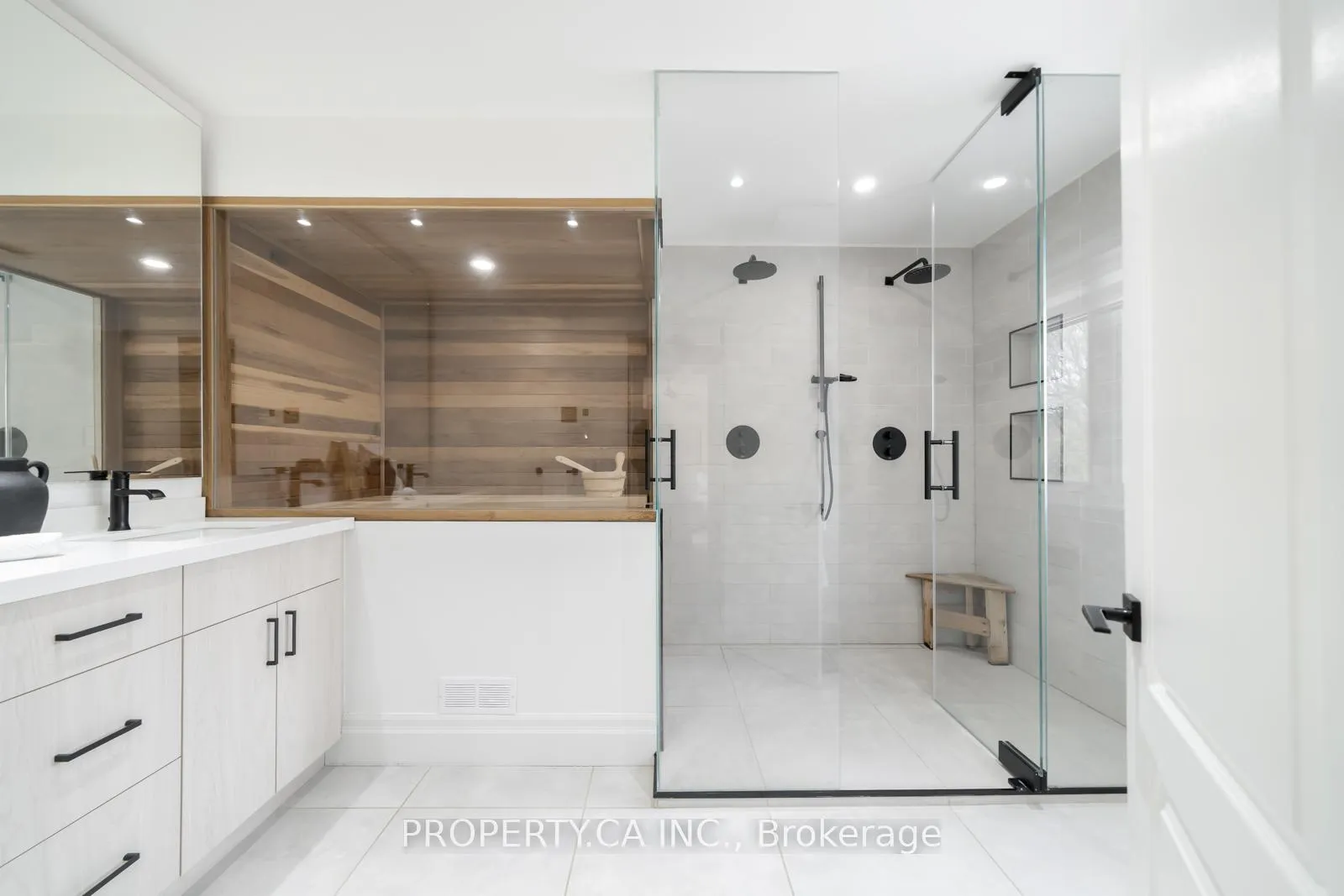 Photo 25 of 151 Concord Road, Vaughan, Beverley Glen — HOMEH