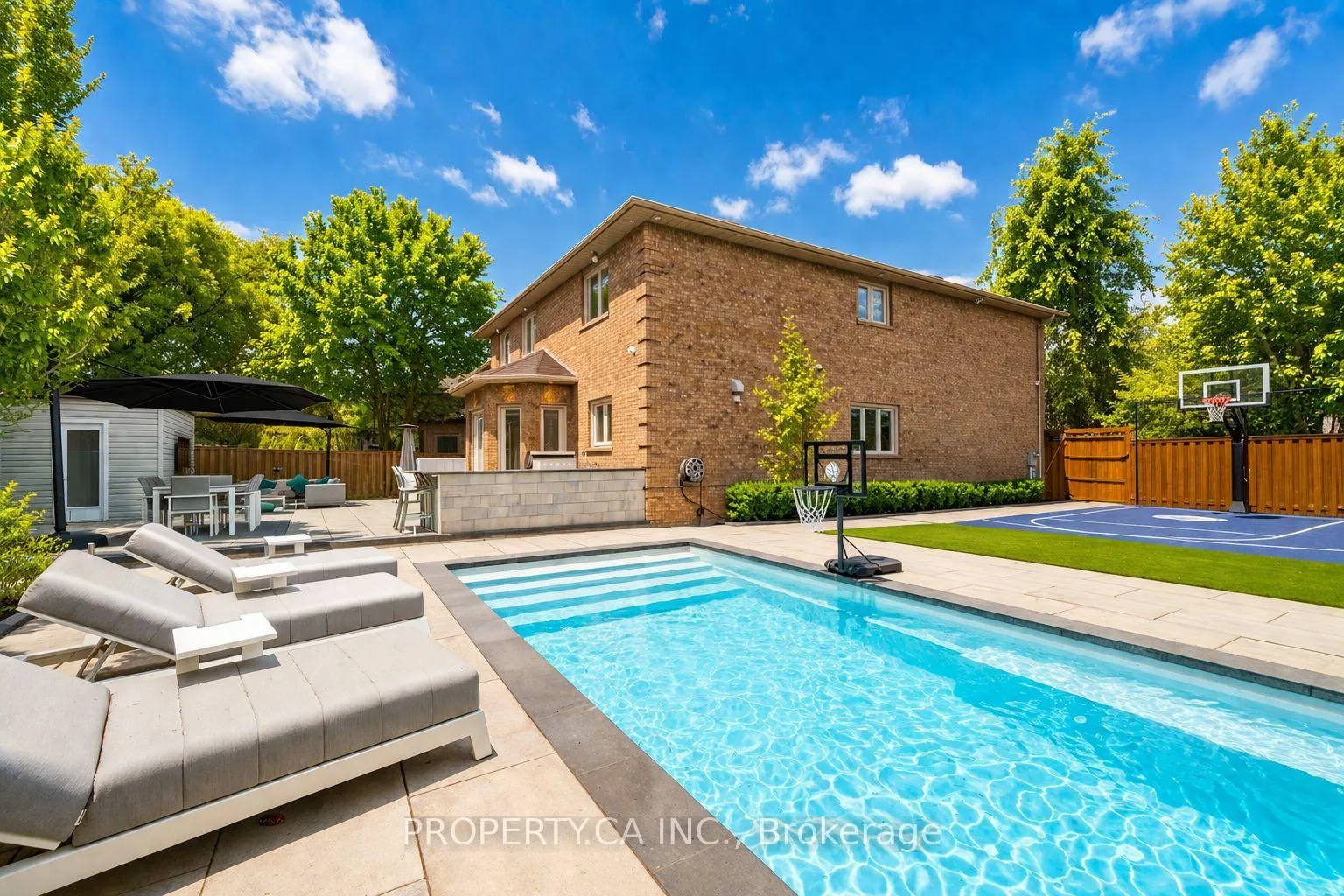 Photo 44 of 151 Concord Road, Vaughan, Beverley Glen — HOMEH