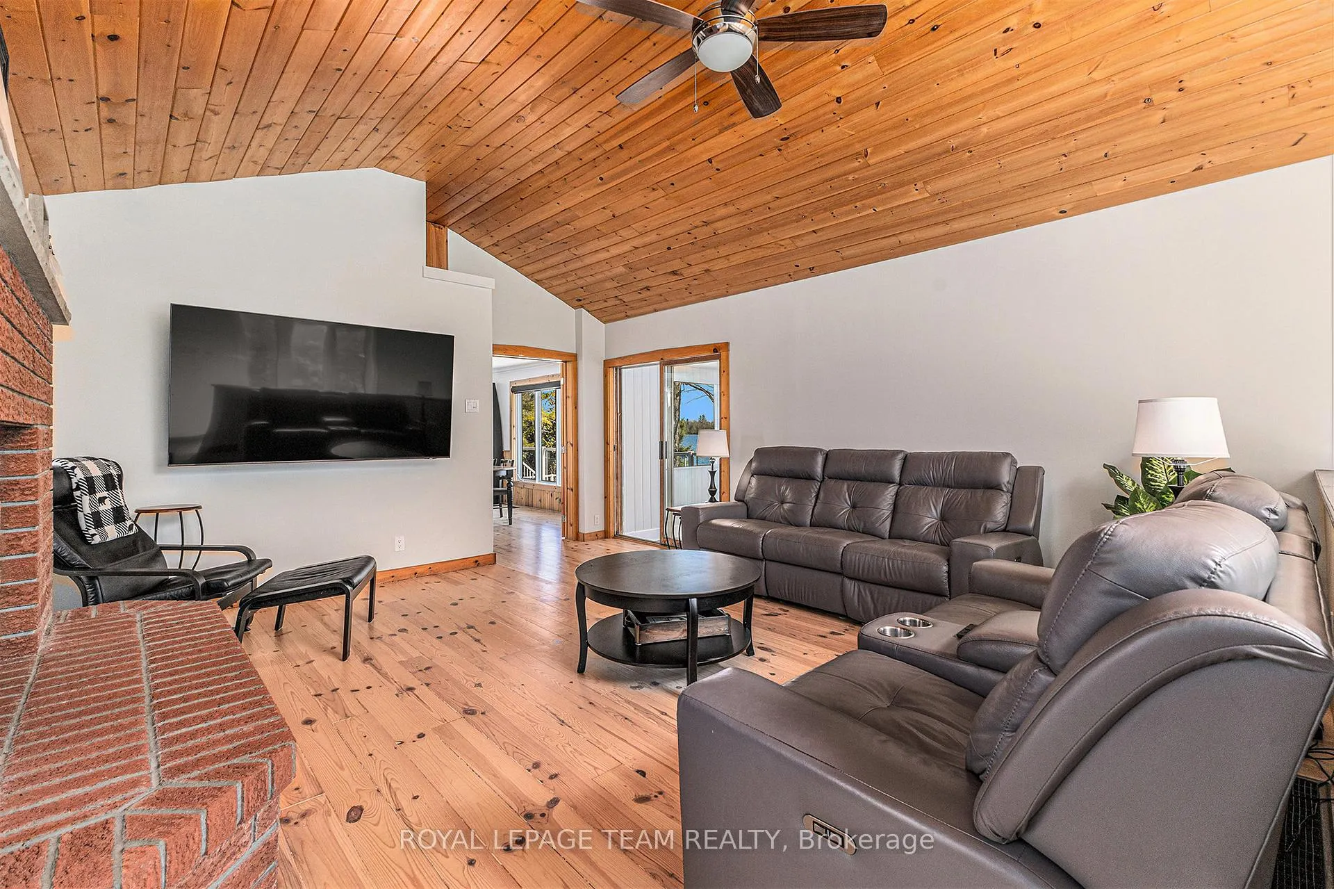 Photo 6 of 1172 Snye Road, Lanark Highlands, Lanark Highlands (Darling) Twp — HOMEH