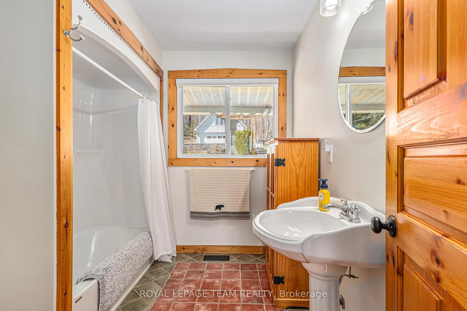 Photo 18 of 1172 Snye Road, Lanark Highlands, Lanark Highlands (Darling) Twp — HOMEH